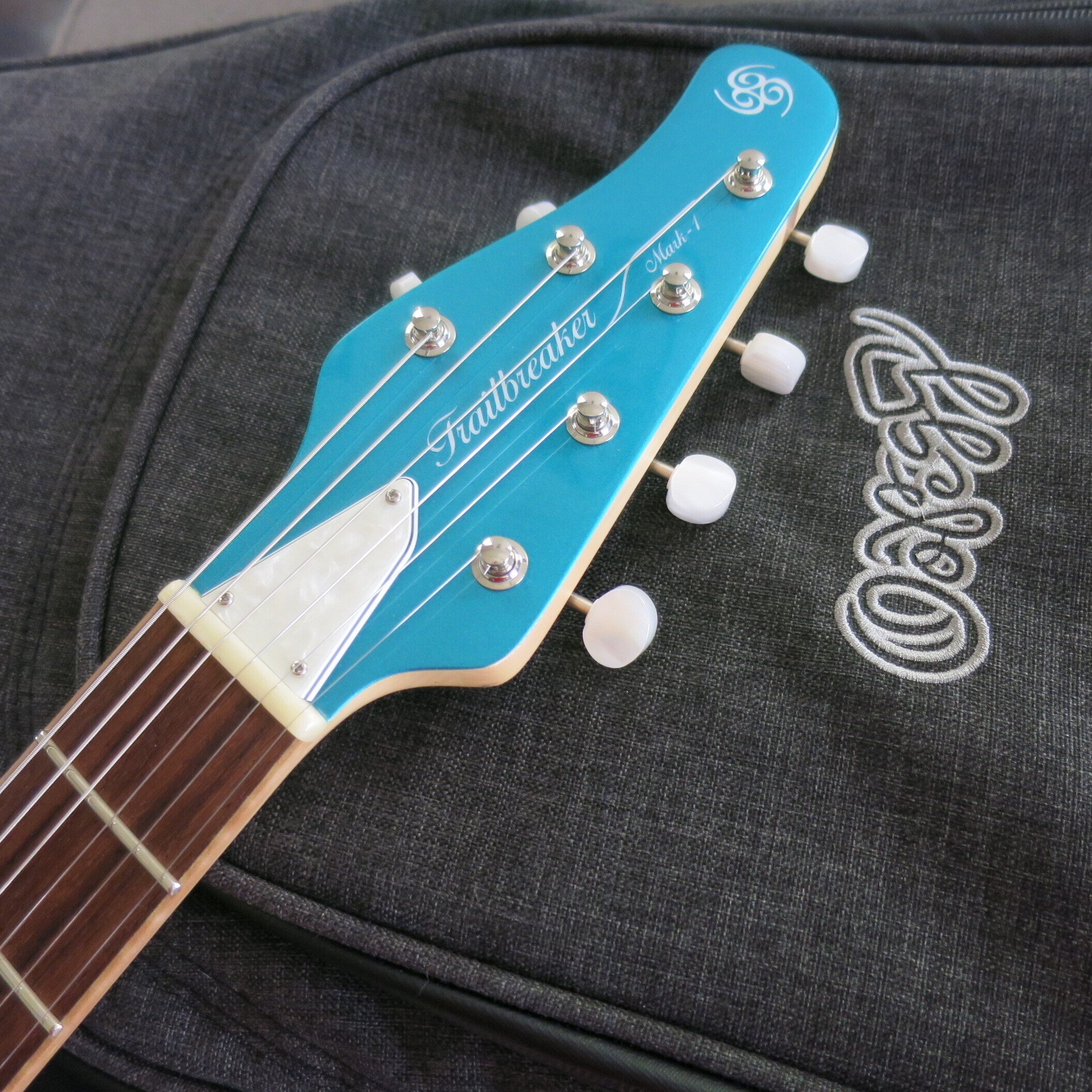 【おまとめ専用】【Albert Bodemer】ピック 3本セット 大/中/小 Bigsby Original Kalamazooシリーズ ビブラートユニットB6
