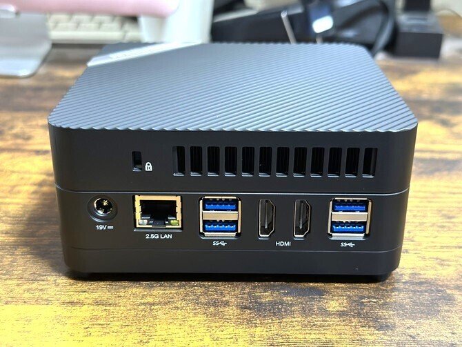 小型ながらも超高性能なミニPC「MINISFORUM UM690S」を購入して 小型ながらも超高性能なミニPC「MINISFORUM UM690S」を購入して