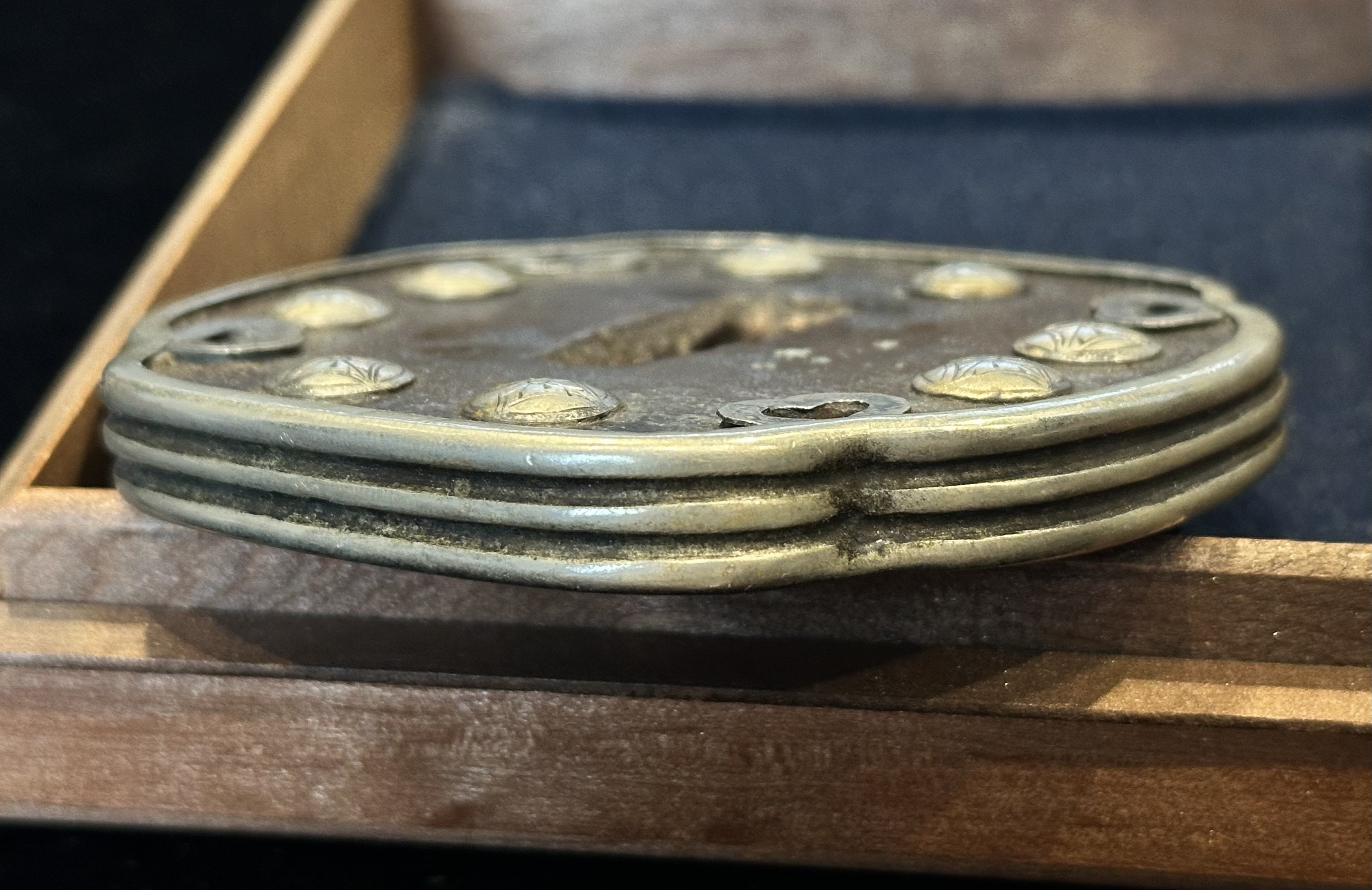 古金工 アイヌ鐔?①|刀箱師の日本刀ブログ 中村圭佑 古金工 アイヌ鐔?①|刀箱師の日本刀ブログ 中村圭佑