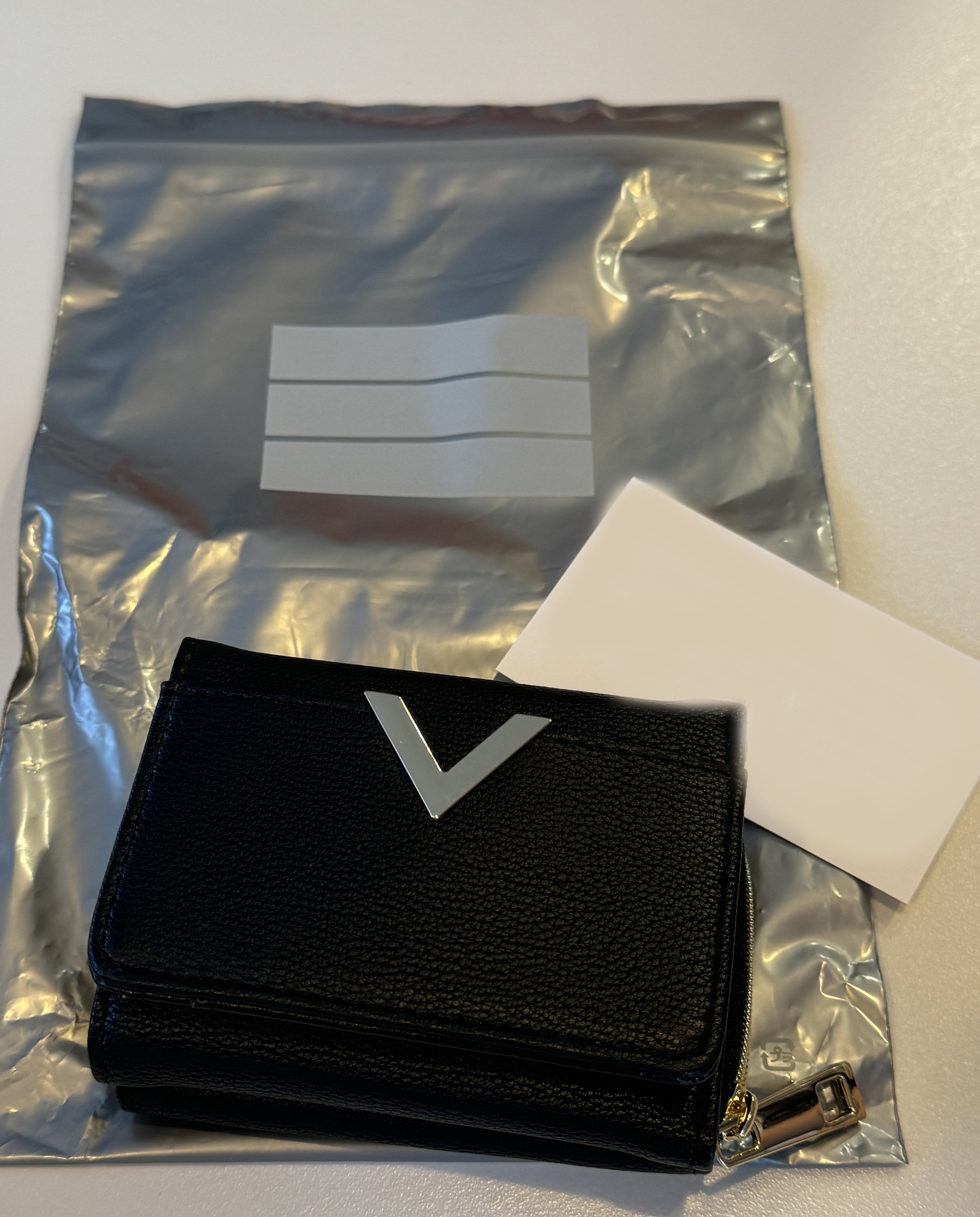 人の財布 | 第四境界 - Shop