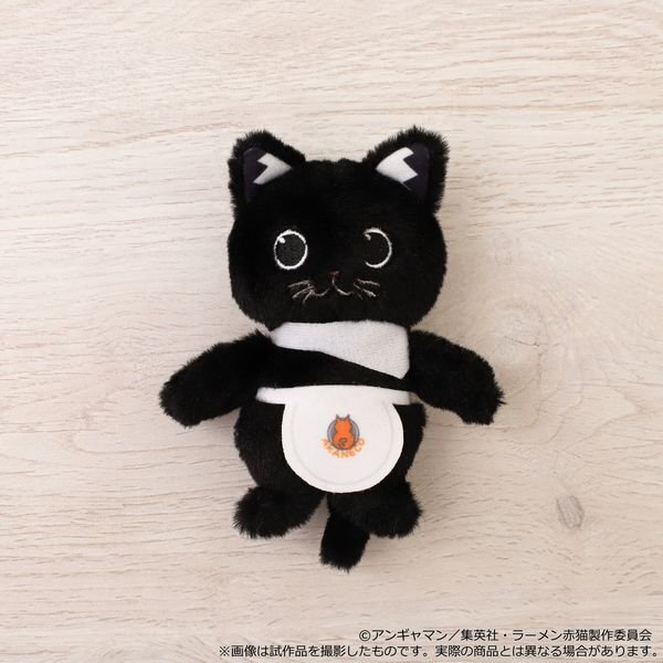 フワフワなネコ店員と一緒にお出かけ!『ラーメン赤猫』の フワフワなネコ店員と一緒にお出かけ!『ラーメン赤猫』の