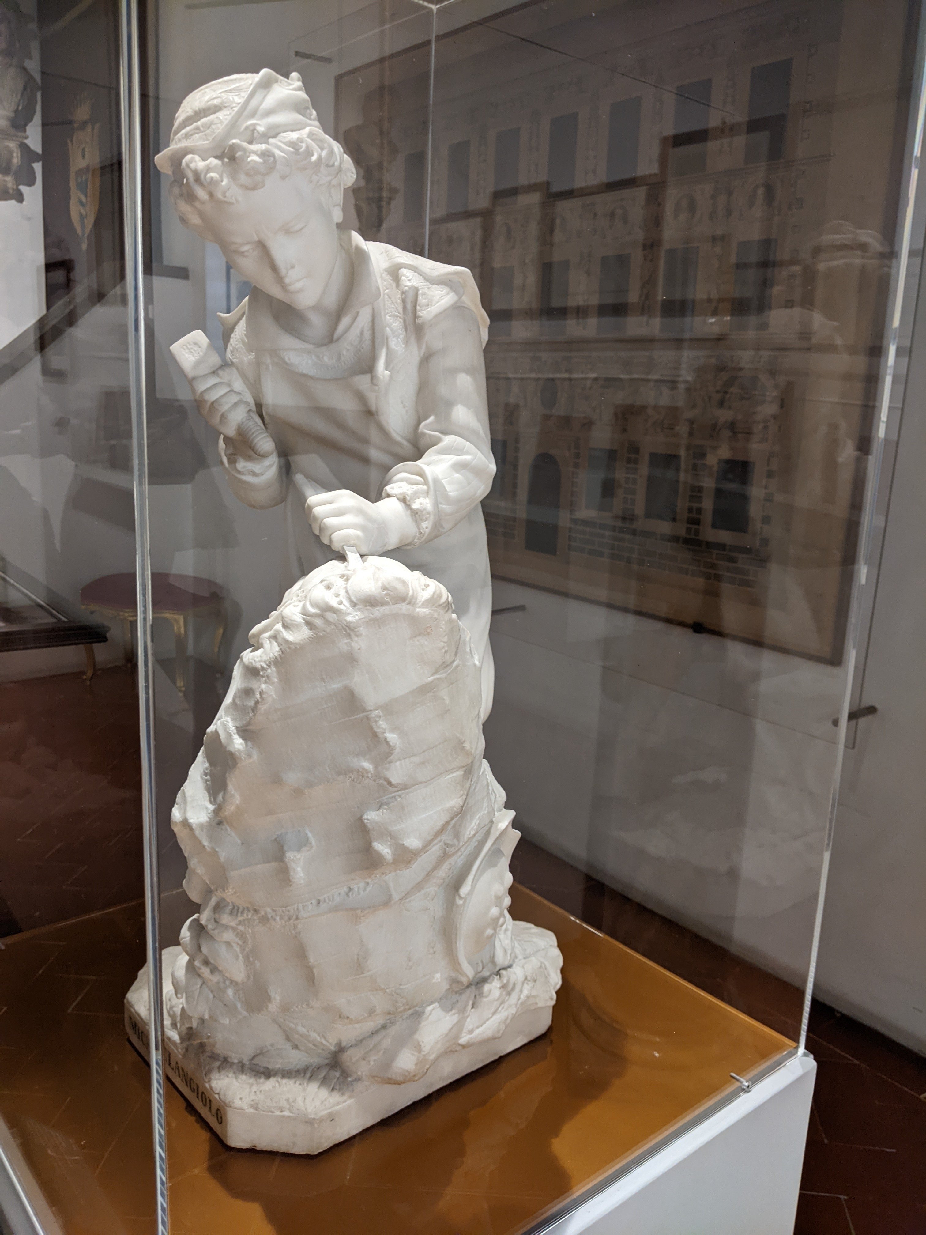 ミケランジェロゆかりの場所を訪れました｜朝野春未