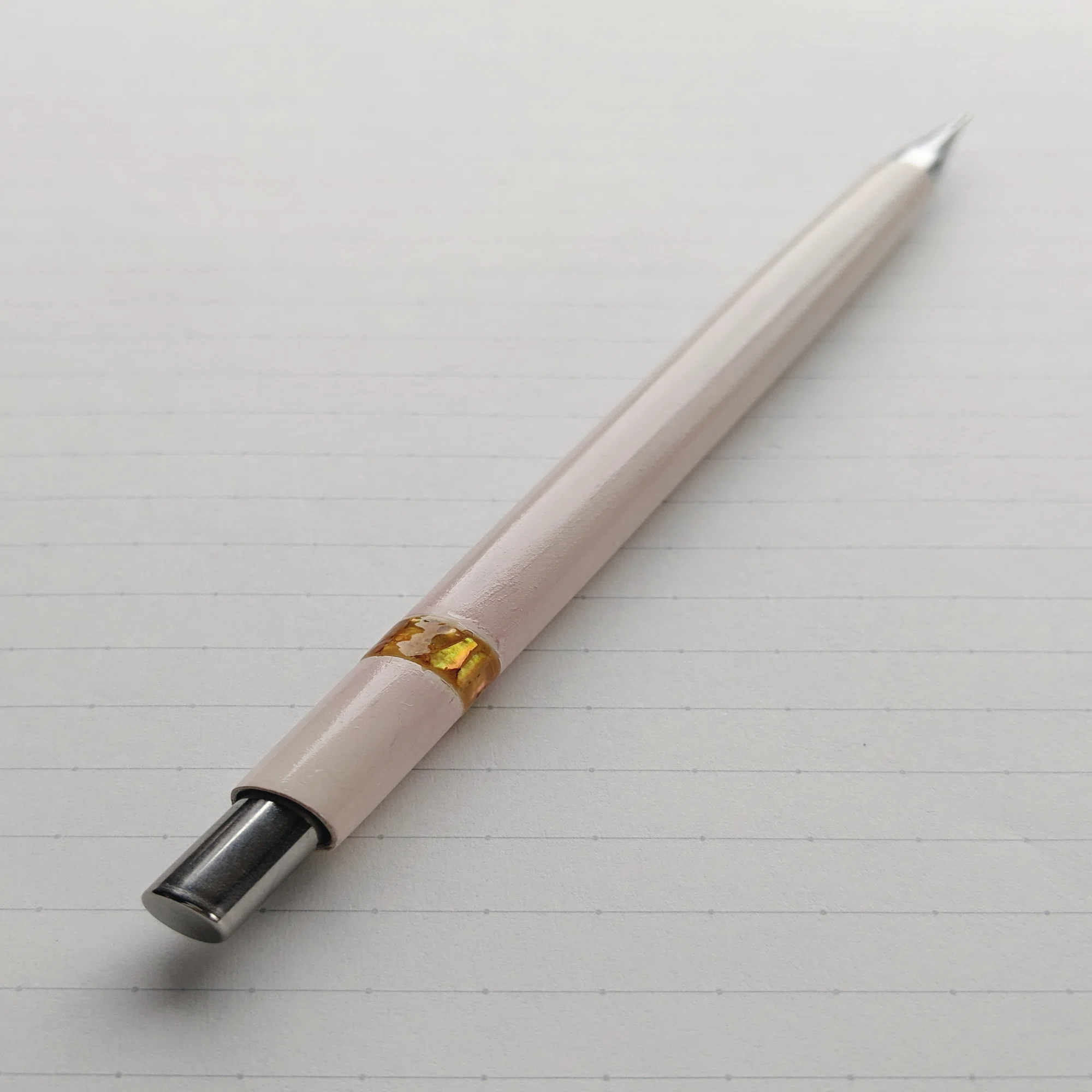 Pentel p205 白漆×螺鈿｜珈琲