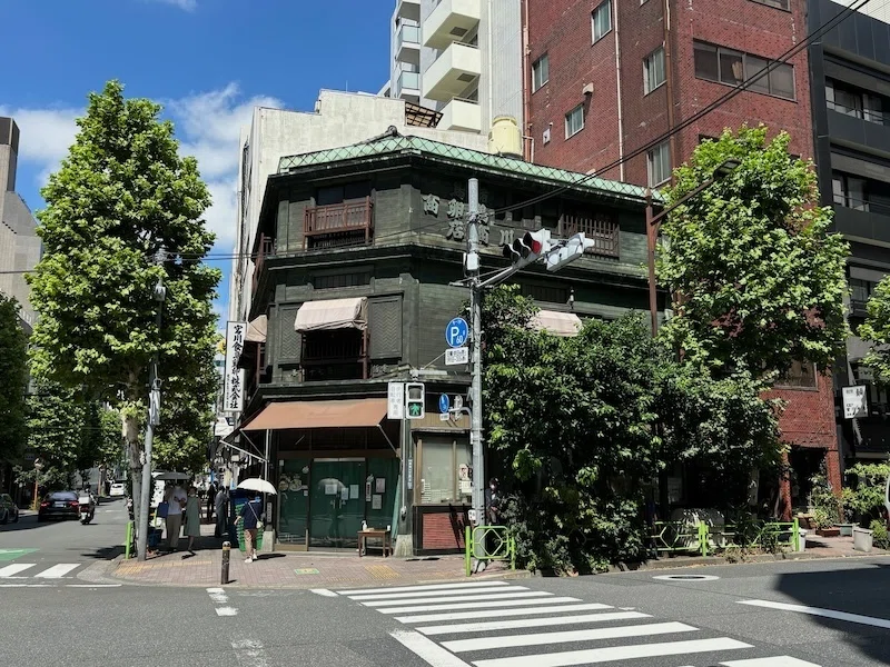 銀座に残る町屋、看板建築(近代レトロ建築-07)｜YuSAKAI
