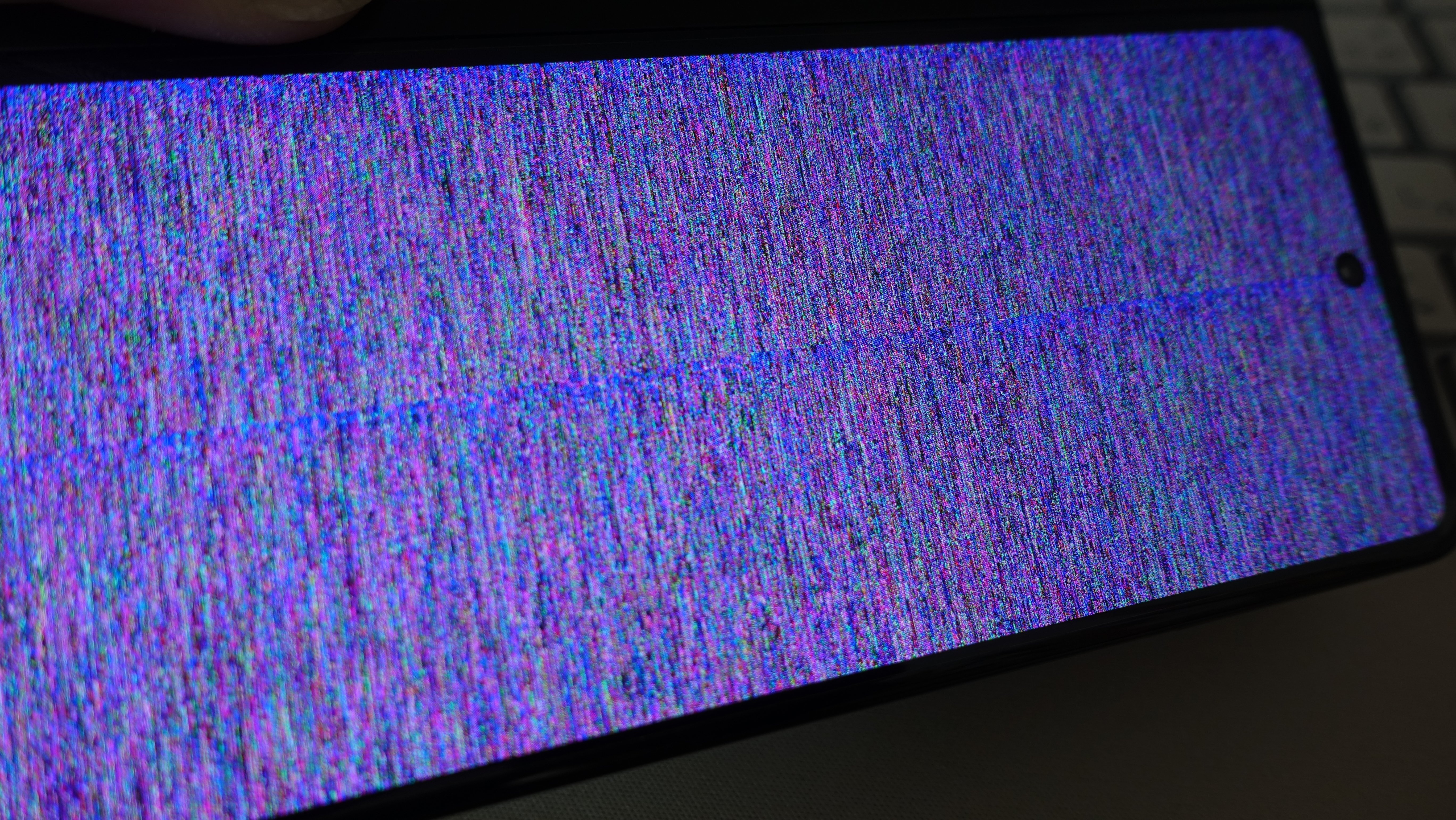 長期レビュー】折りたたみスマホが壊れた過程を書いていく