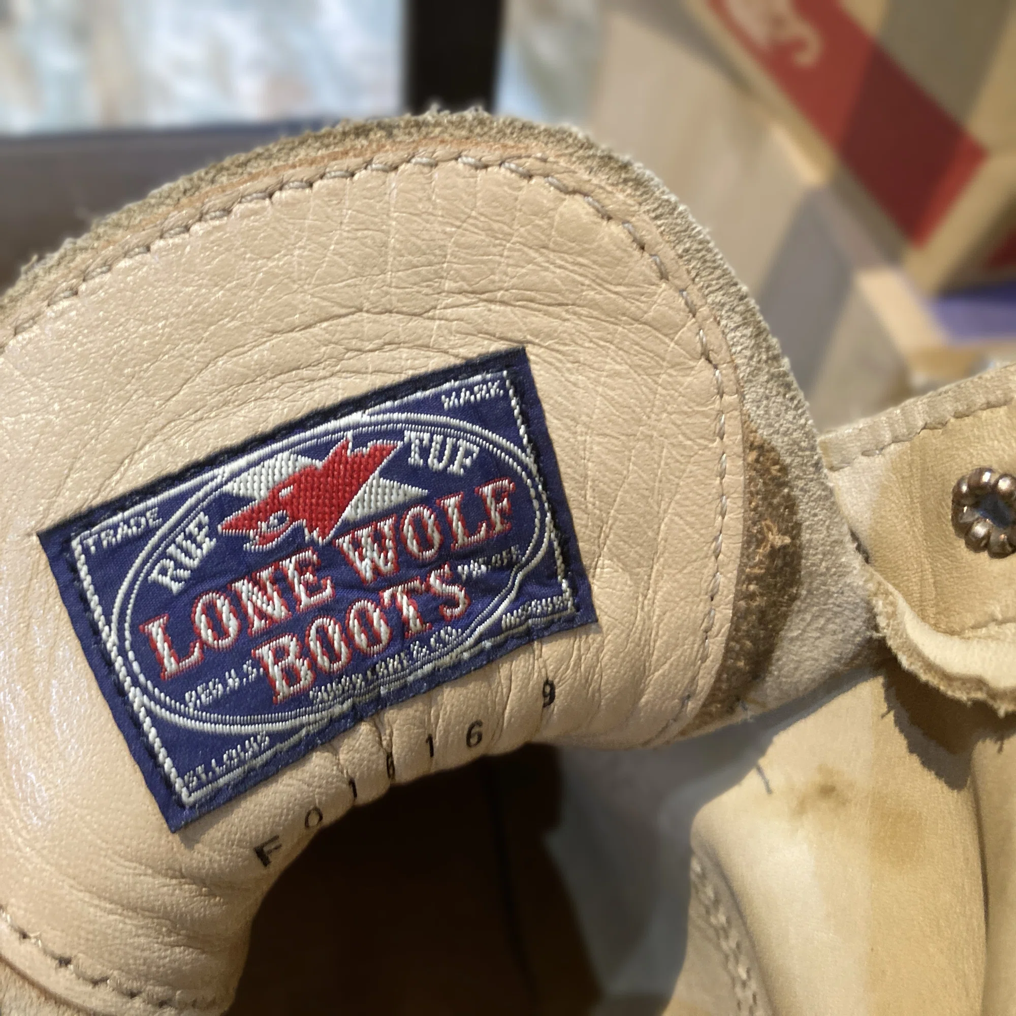 Resole/ソール交換】LONE WOLF/ローンウルフのオールソール｜CREA