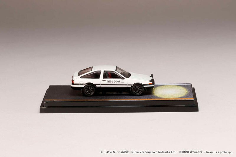 ボンネット開閉&エンジン搭載!『頭文字D』トヨタ・AE86の ボンネット開閉&エンジン搭載!『頭文字D』トヨタ・AE86の