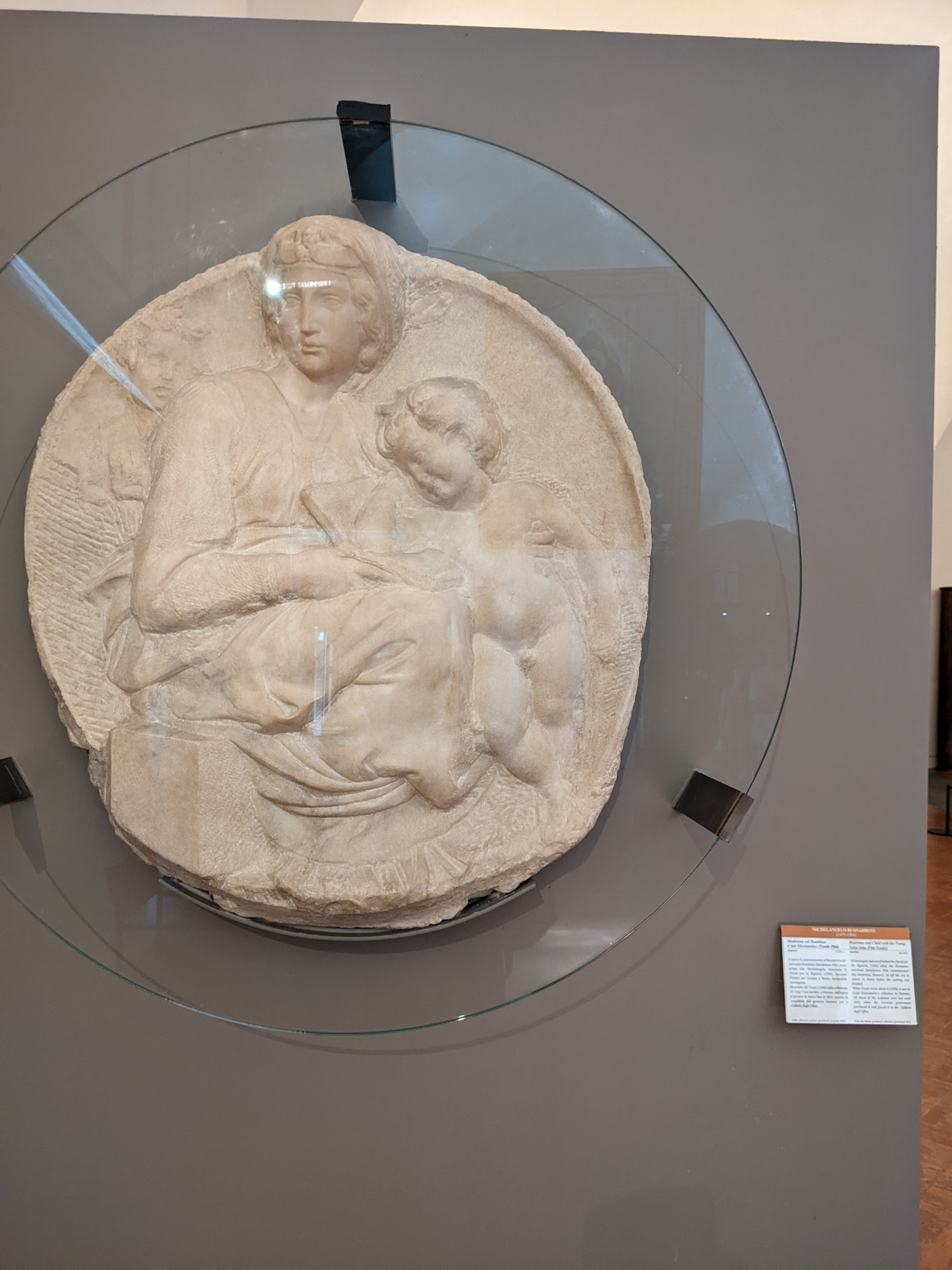 ミケランジェロゆかりの場所を訪れました｜朝野春未