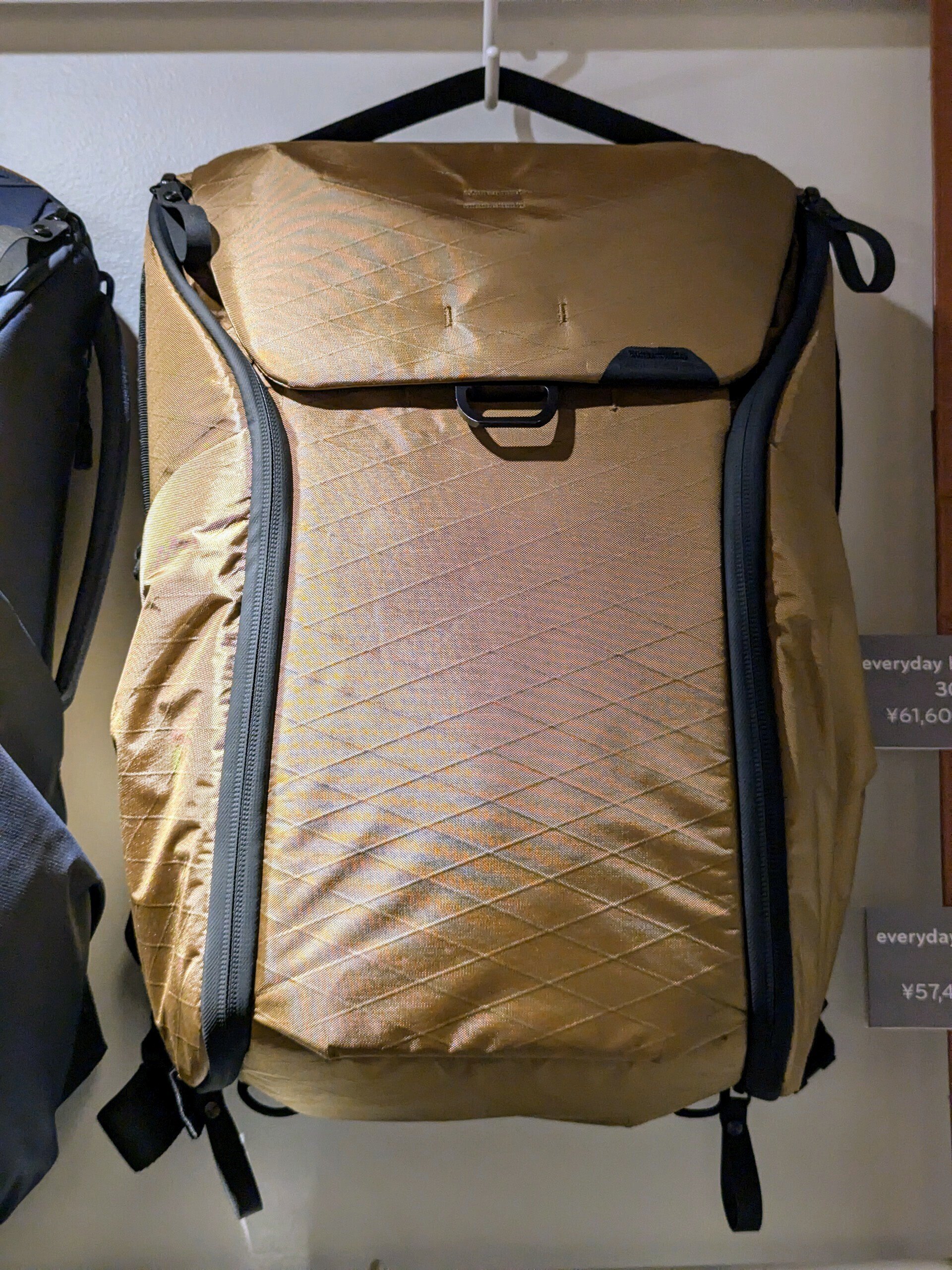 雑記】Peak Designの新作カメラバッグ「The Outdoor Line