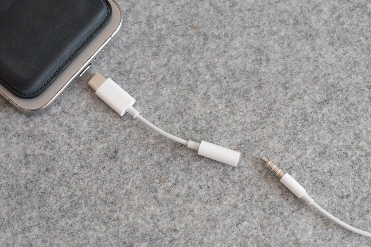 iPhone純正の有線イヤホンはどこで買える？コンビニに売ってる