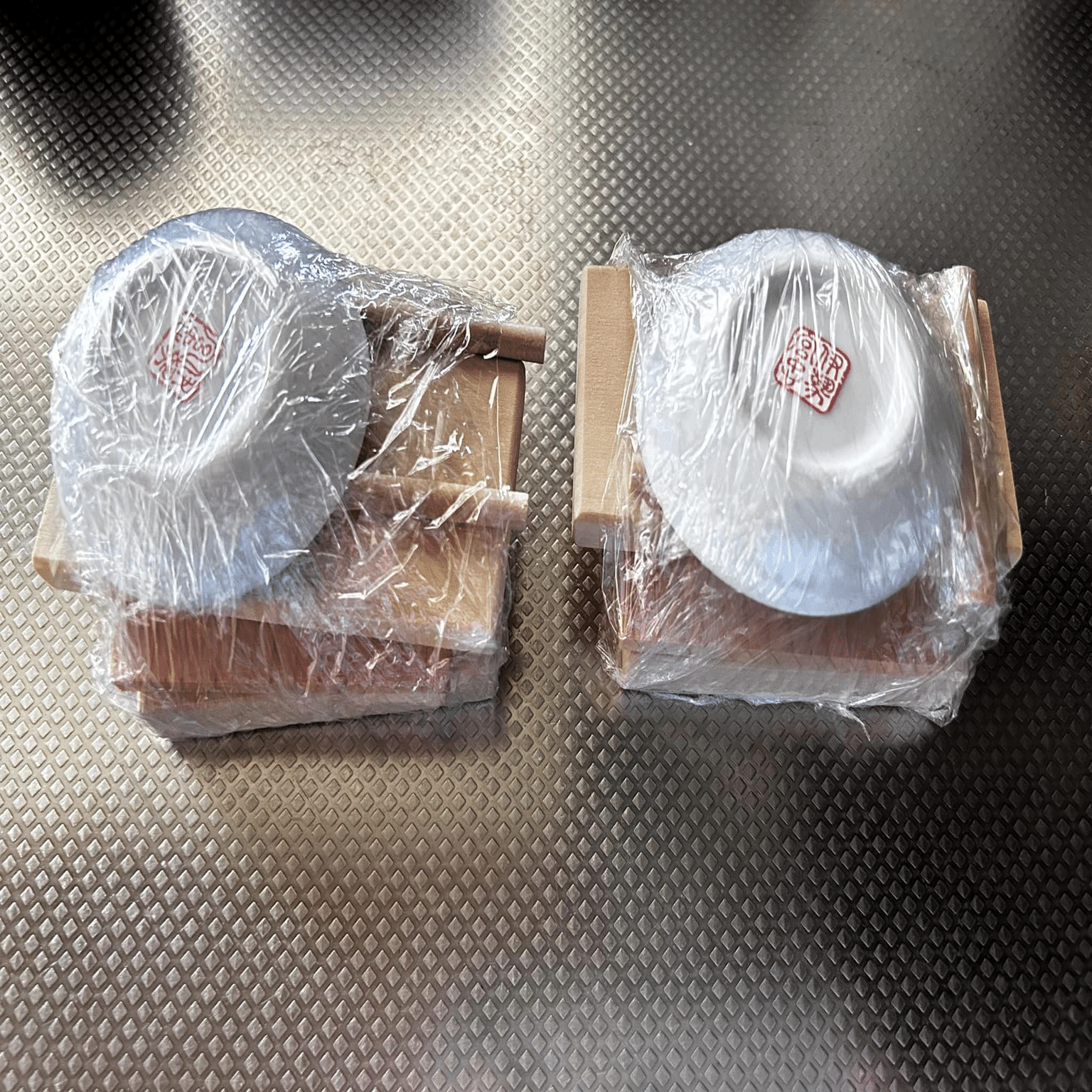 思い出に、手が止まる ～断捨離・昔の写真ってどうしてますか