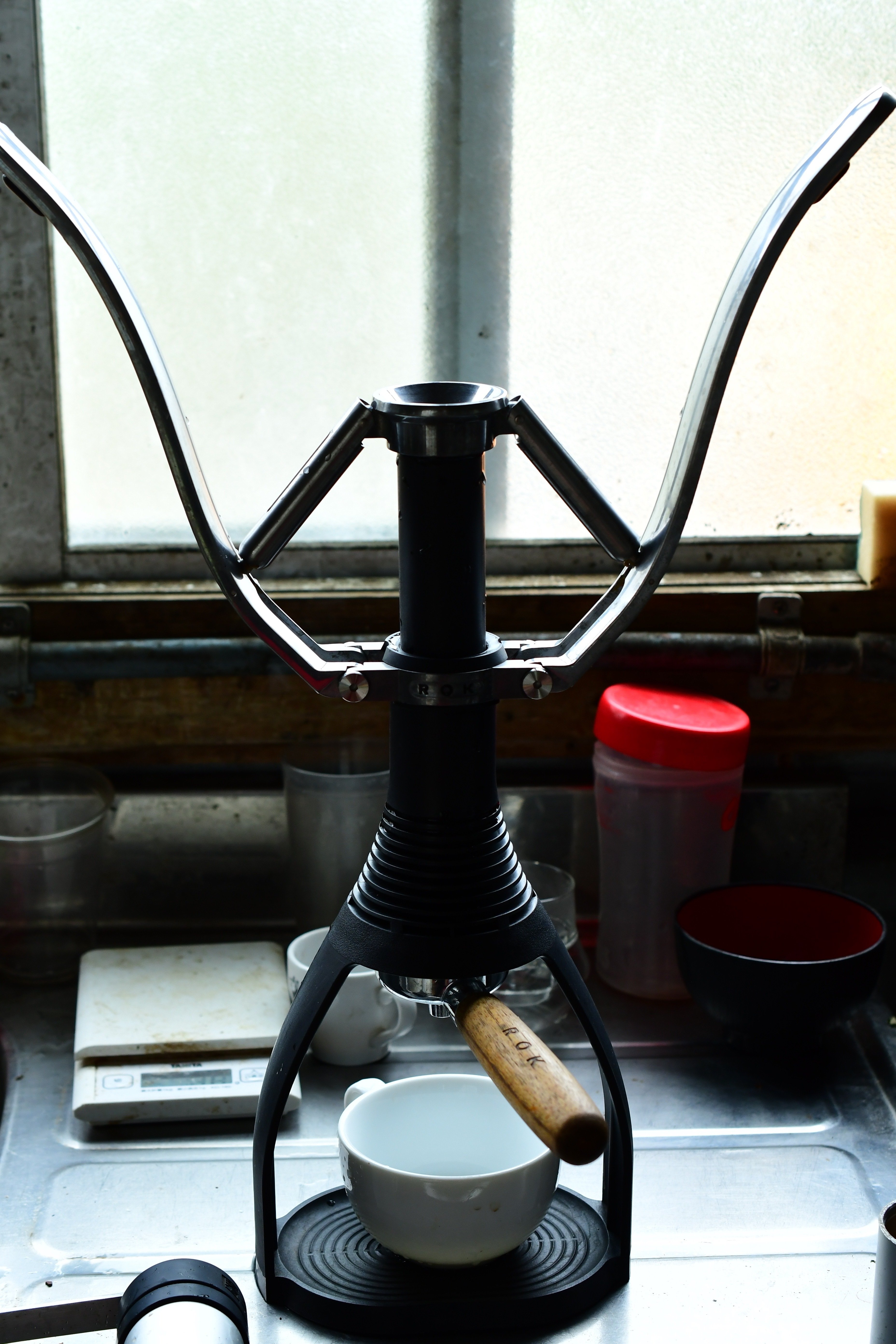 筋肉要らずの半自動エスプレッソマシン”PRESSO SMARTSHOT”｜創意濃杯