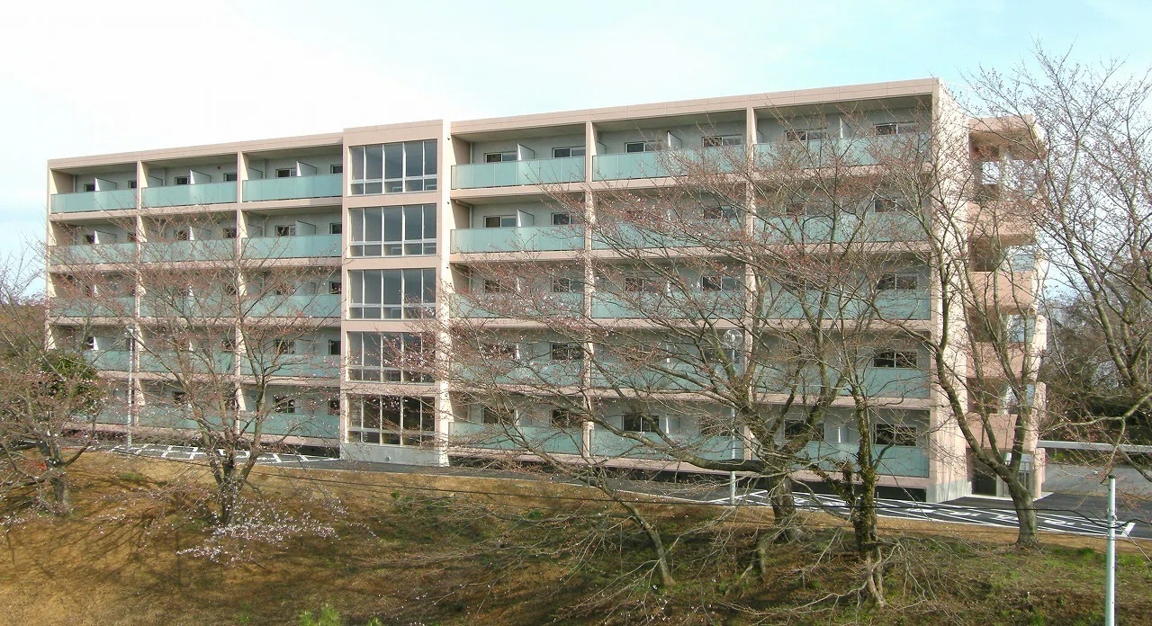 君津中央病院附属看護学校【最優良校】学生寮あり！専門実践教育訓練