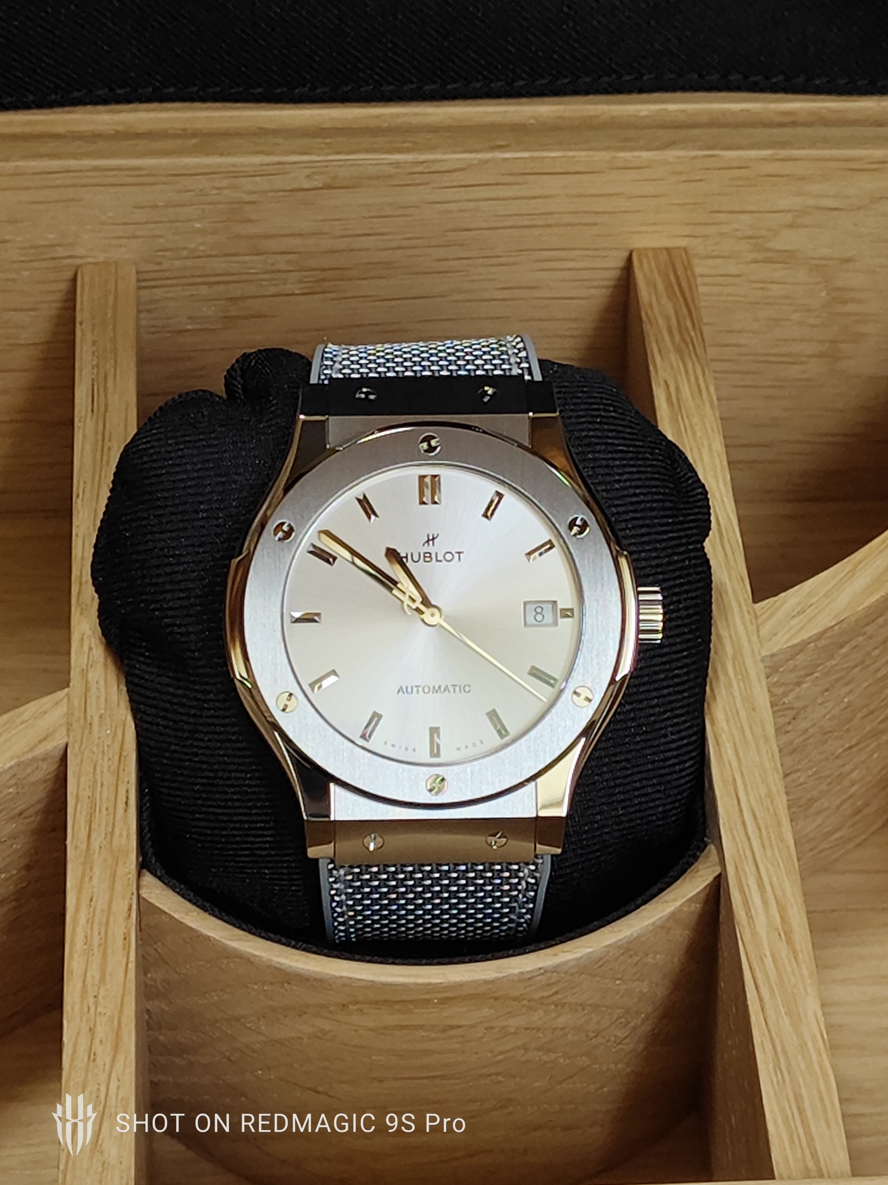 腕時計】ウブロ クラシックフュージョン エッセンシャルグレーの感想