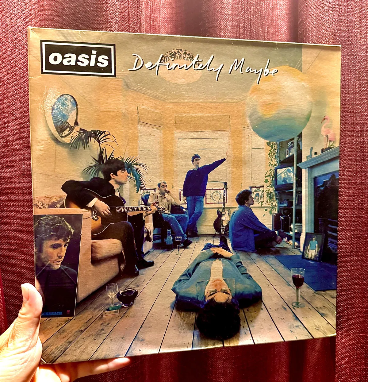 definitely maybe 直筆サイン くま OASIS ファーストアルバムロゴ