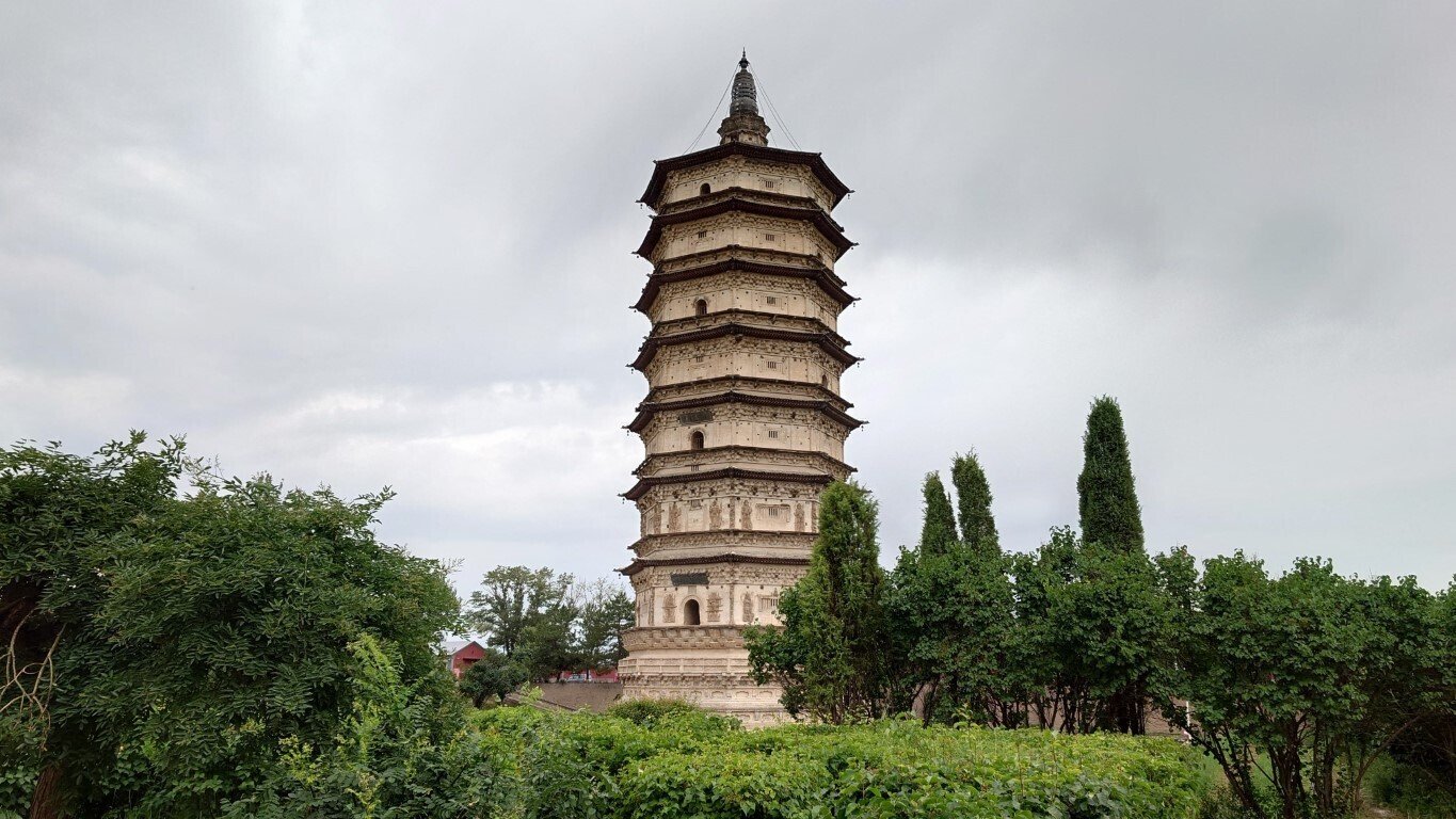 中国】万部華厳経塔(白塔)｜毛人(EMISHI)