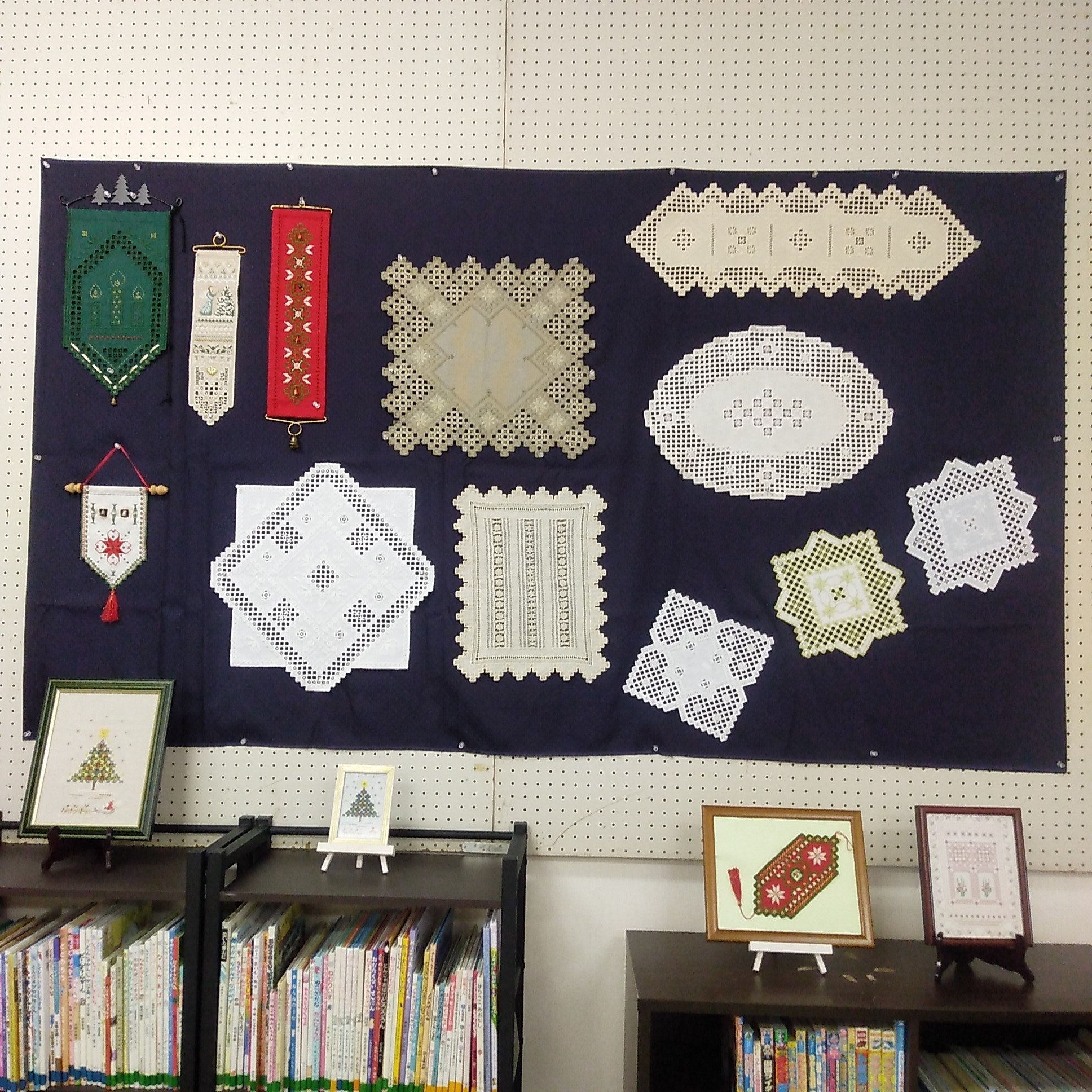 ハーダンガー刺繍｜さわたりさとる