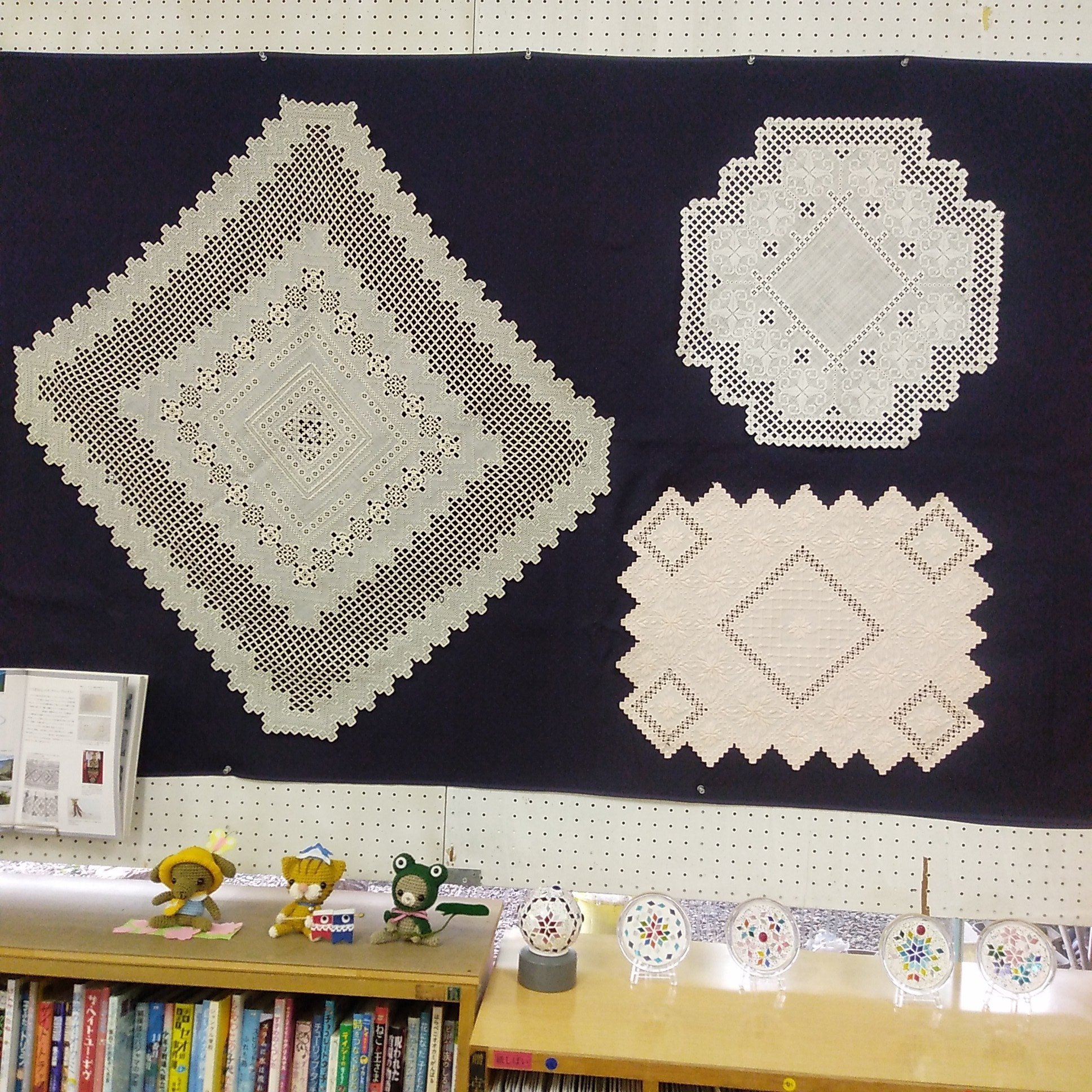 ハーダンガー刺繍｜さわたりさとる