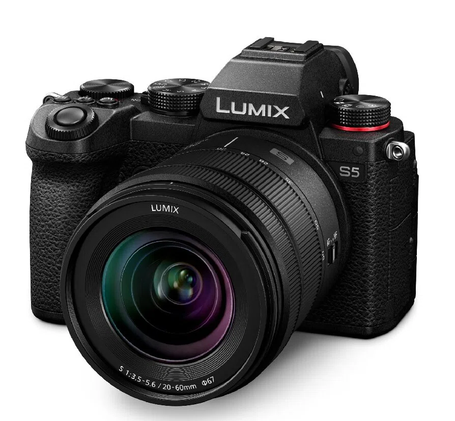 こちら、光学設計部_第七回【LUMIX S 20-60mm F3.5-5.6】｜LUMIX Magazine