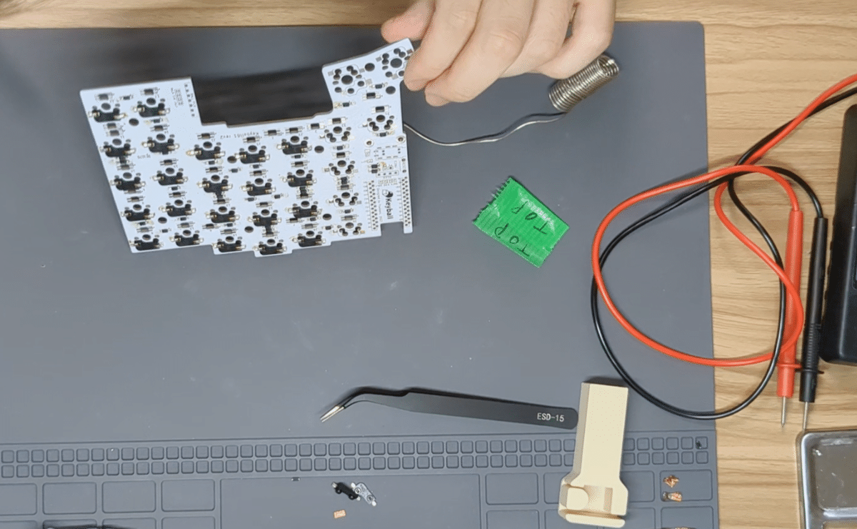 自作キーボード] Keyball61に挑戦。組み立てと自作ケース｜Naoki