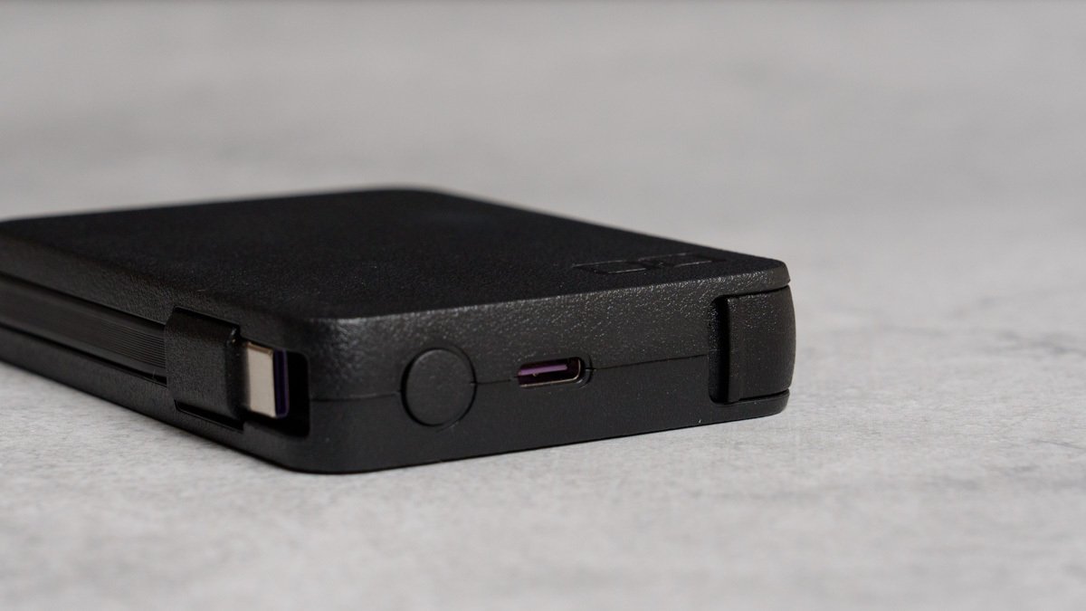 SMARTCOBY Ex01 SLIM Qi2 & Cable 20W2C | 株式会社CIO（シー