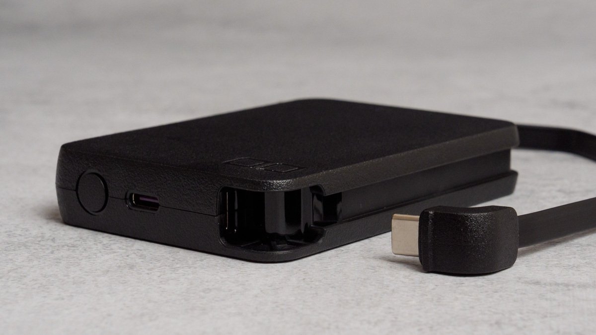 CIO SMARTCOBY Ex SLIM Qi2＆Cableをレビュー！ワイヤレス充電と
