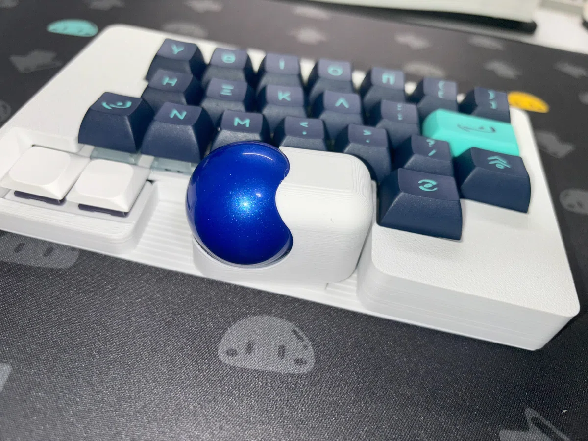 分割キーボードで親指トラボでGRINなキーボードKoa46を作った話｜ごはんだ