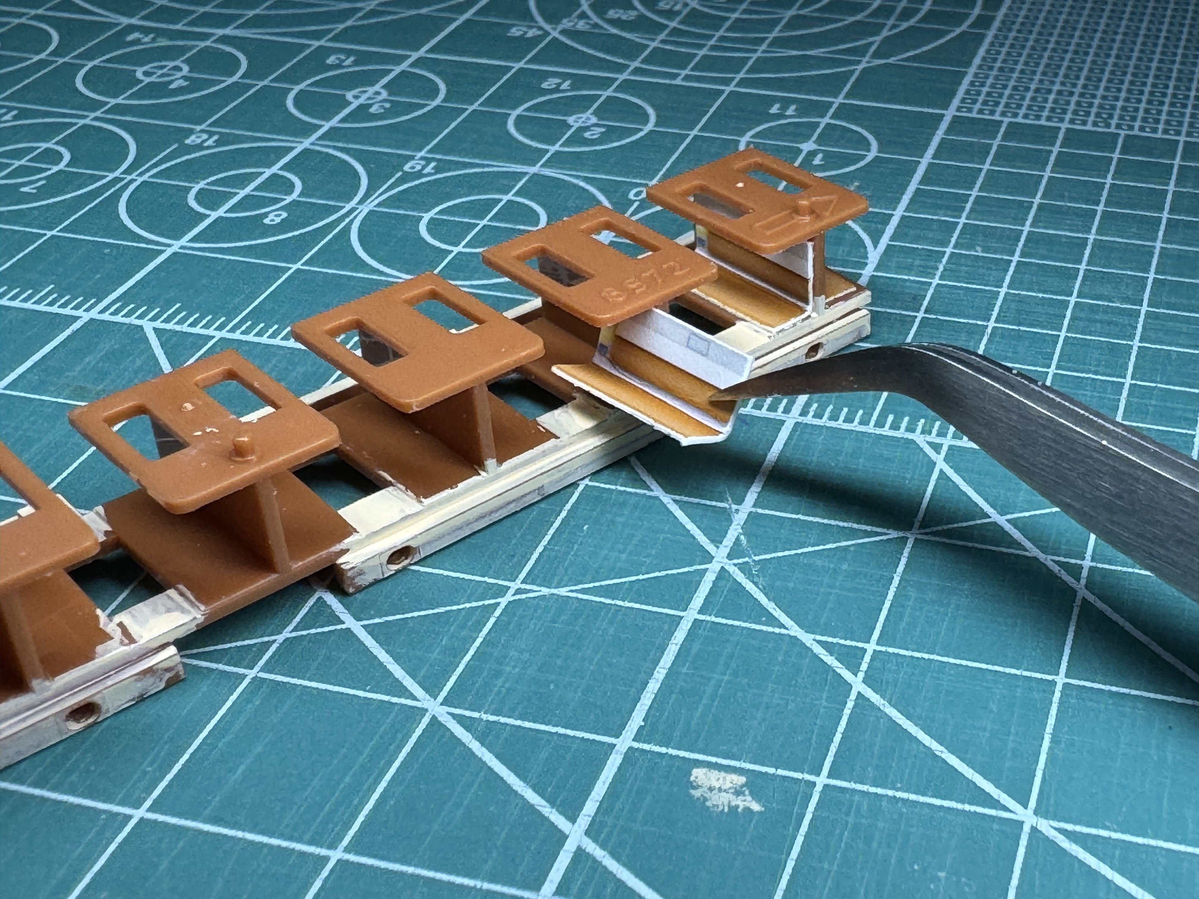 3023 北斗星 開放B寝台「オハネフ25-0、200（北）」内装クラフトシート