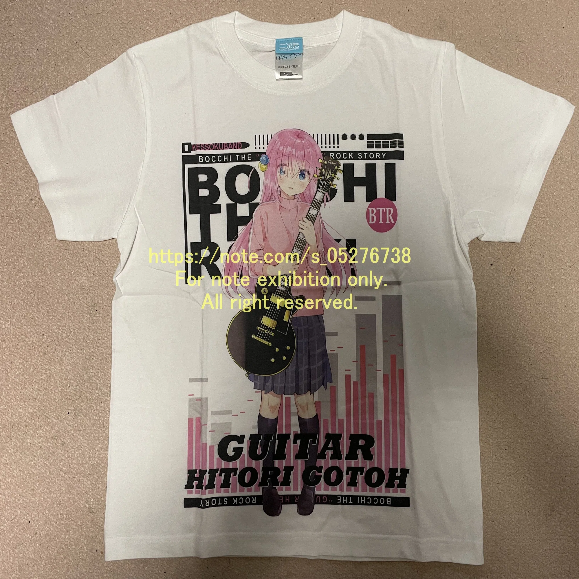 二次元コスパ製の「ぼっち・ざ・ろっく！」のフルカラーTシャツ 
