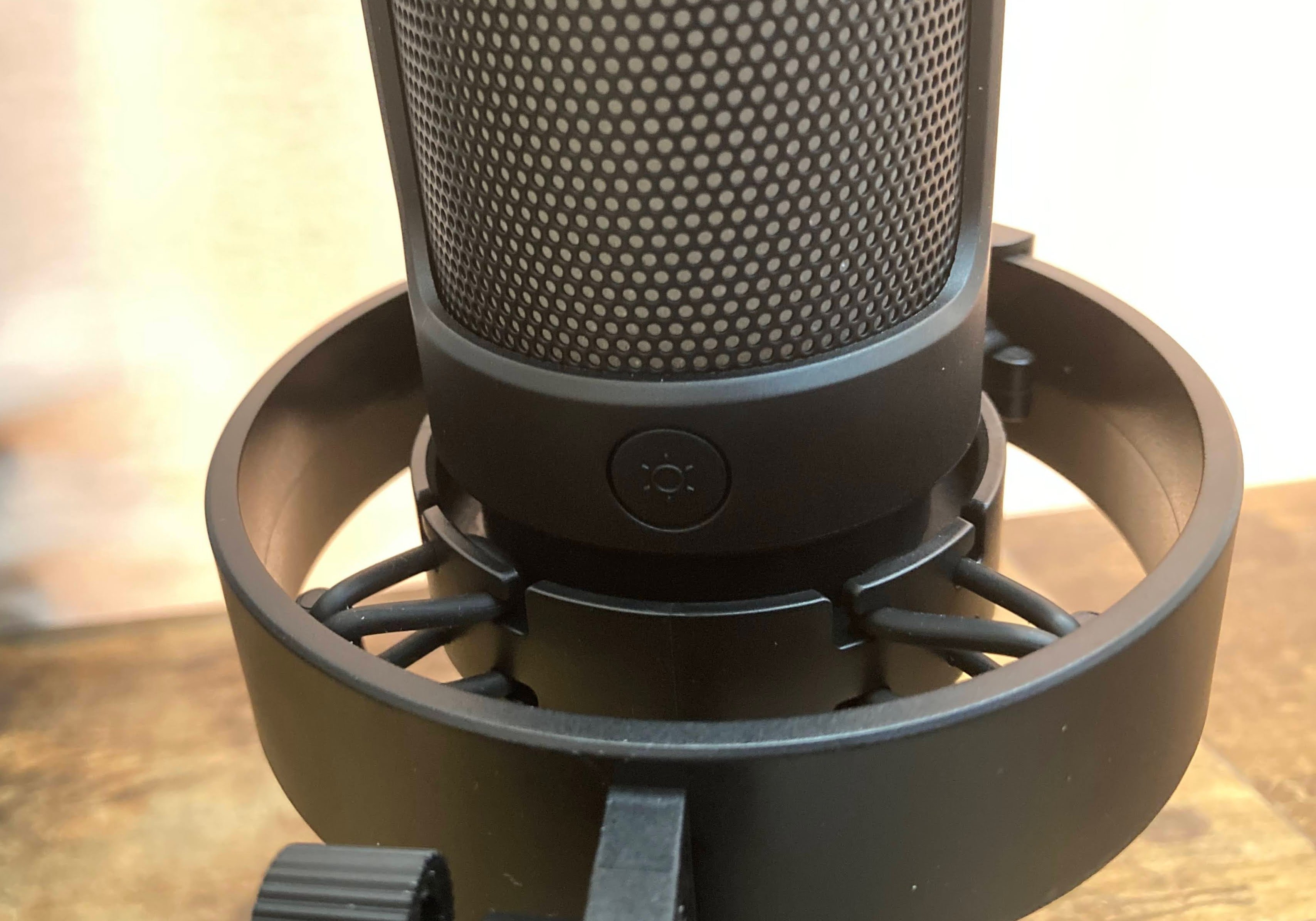 FIFINE AmpliGame A8 レビュー【普段使いできるゲーミングマイク