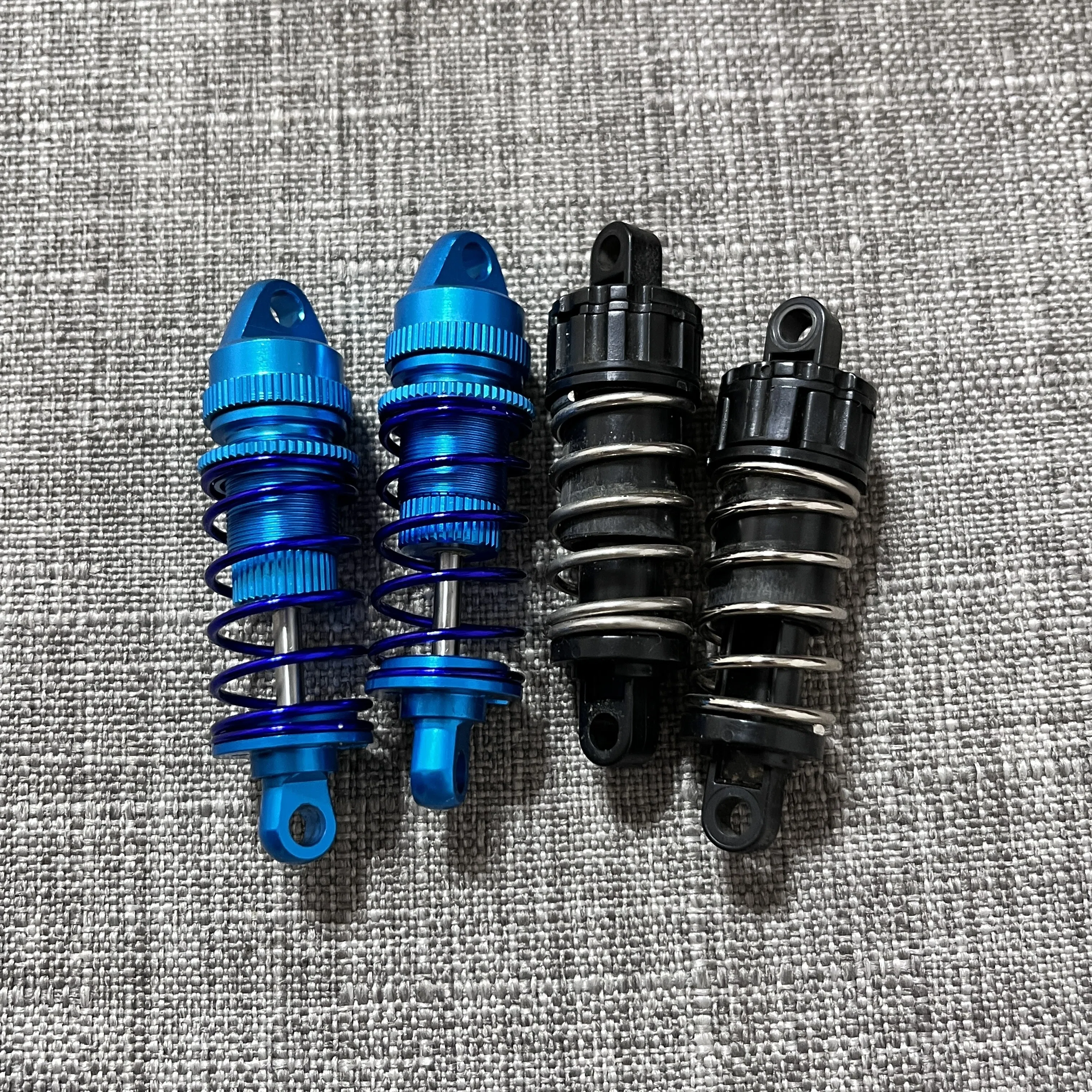 ラジコンのオイルダンパーが引っかかる？スムーズに動かすための
