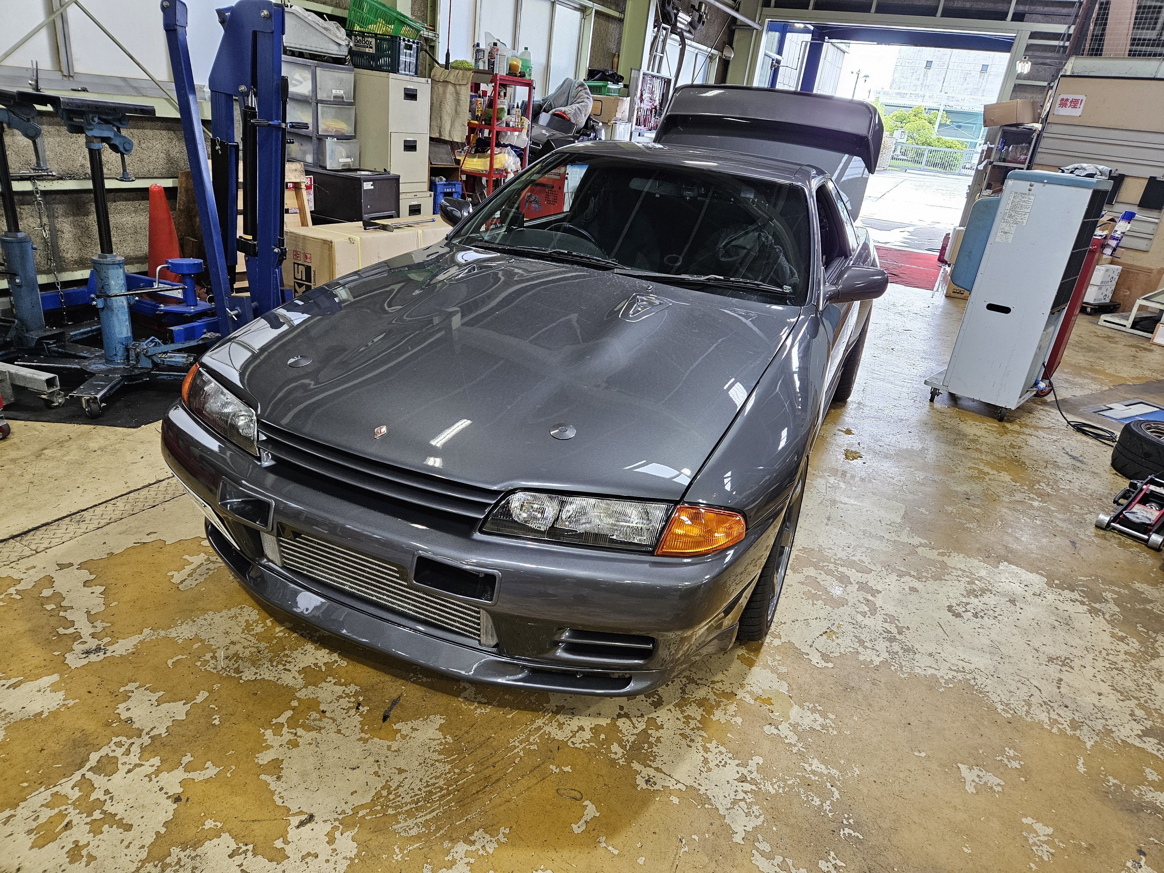 第二世代GT-Rのディーラー整備に想う事。もう、この手のクルマを新車当時にメンテナンス していたメカニックはディーラーには居ないのでしょうね・・・。オーナーから噴出する不満、迷走するディーラー。|VehicleField 第二世代GT-Rのディーラー整備に想う事。もう、この手のクルマを新車当時にメンテナンス していたメカニックはディーラーには居ないのでしょうね・・・。オーナーから噴出する不満、迷走するディーラー。|VehicleField