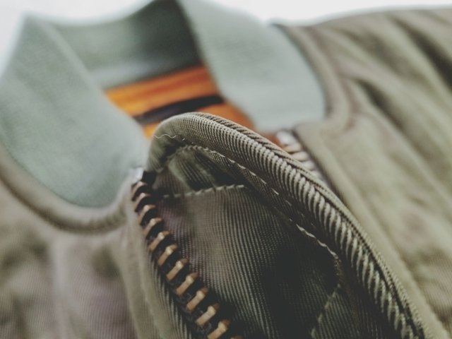 六月の冬服整備員と白い手袋 ✈ある日のブルーインパルス｜tacSS