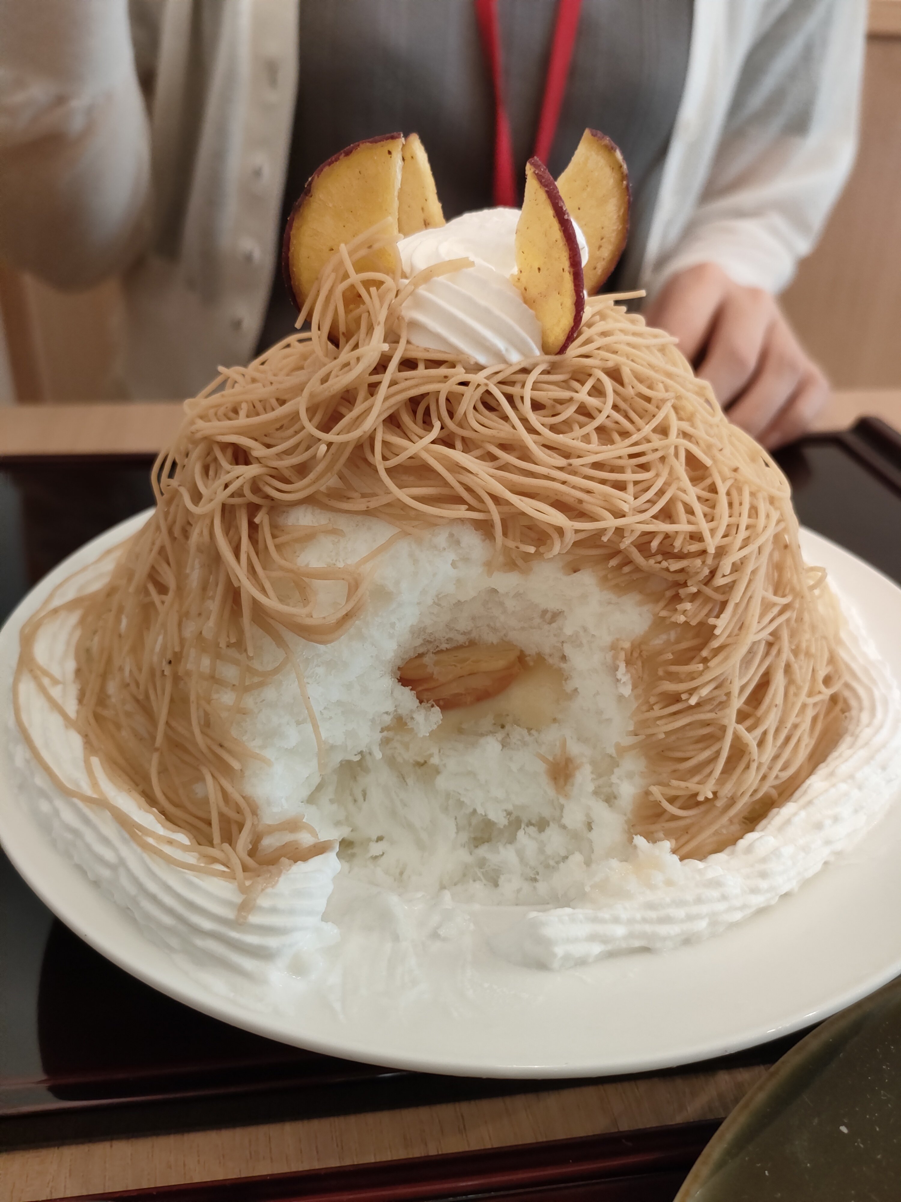 人形町・和カフェ】生搾りモンブランかき氷に舌鼓をうつ｜冷凍みかん