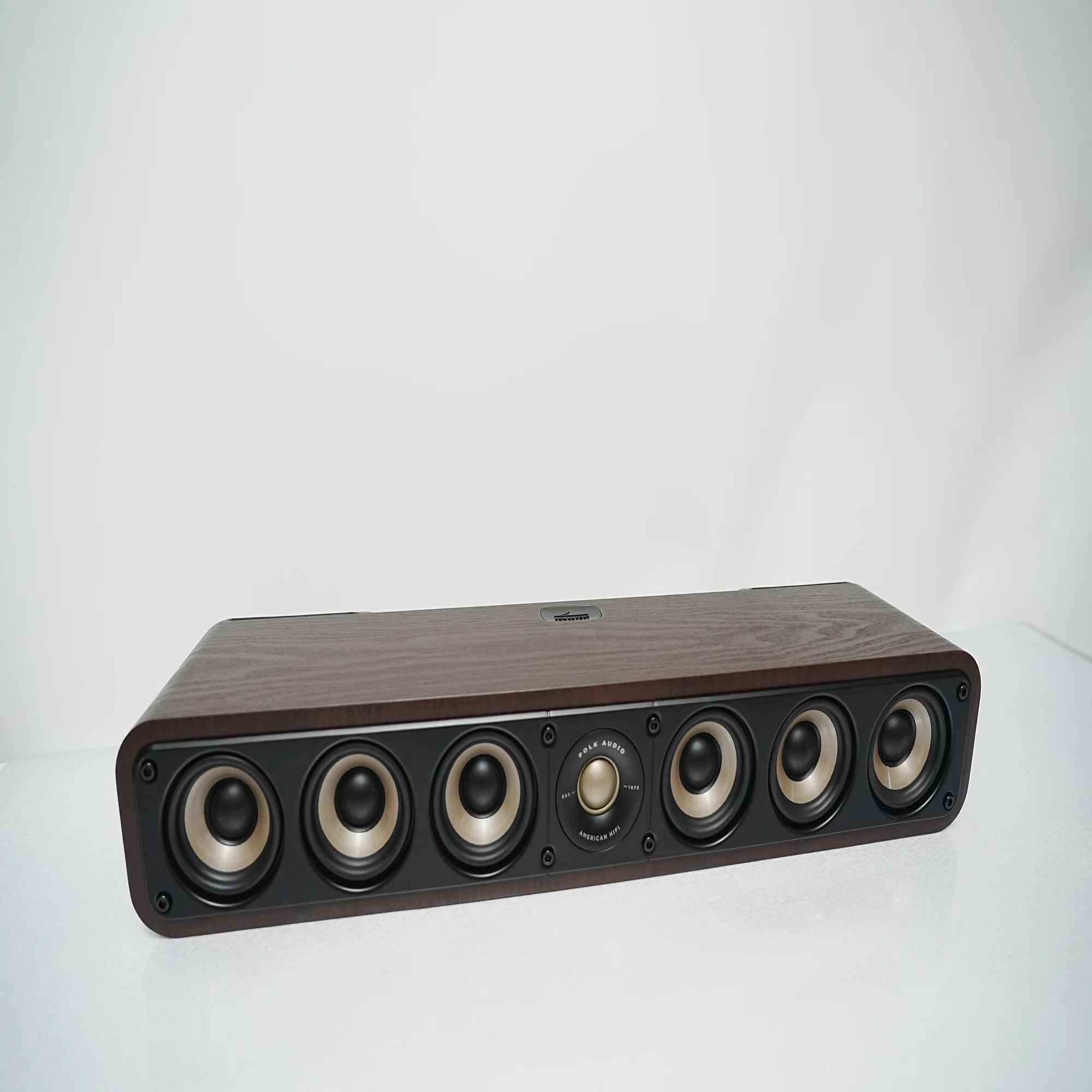 Polk AudioのES35とES50レビュー。お洒落でまろやか音質の上質 