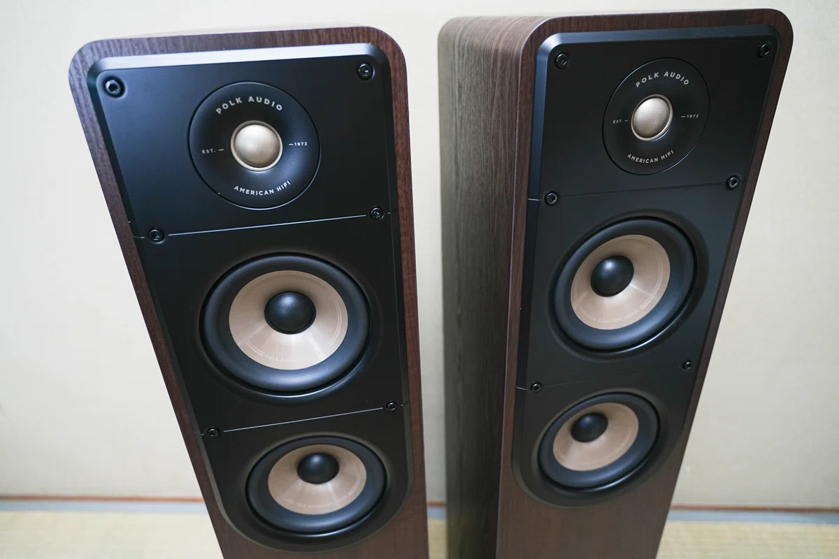 Polk AudioのES35とES50レビュー。お洒落でまろやか音質の上質 