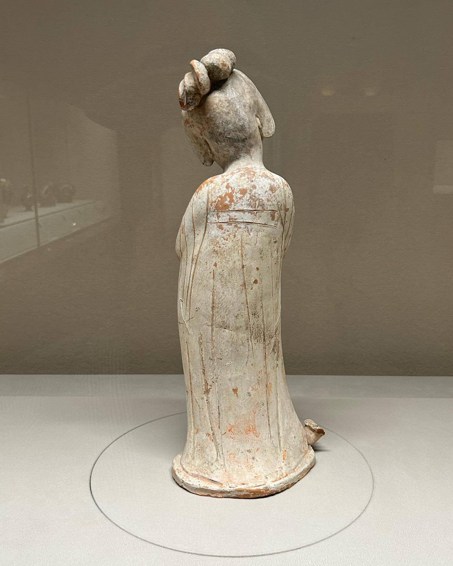 唐時代の屈指の名品「婦人俑」 ふくよかな造形の美しさが際立つ 【大阪