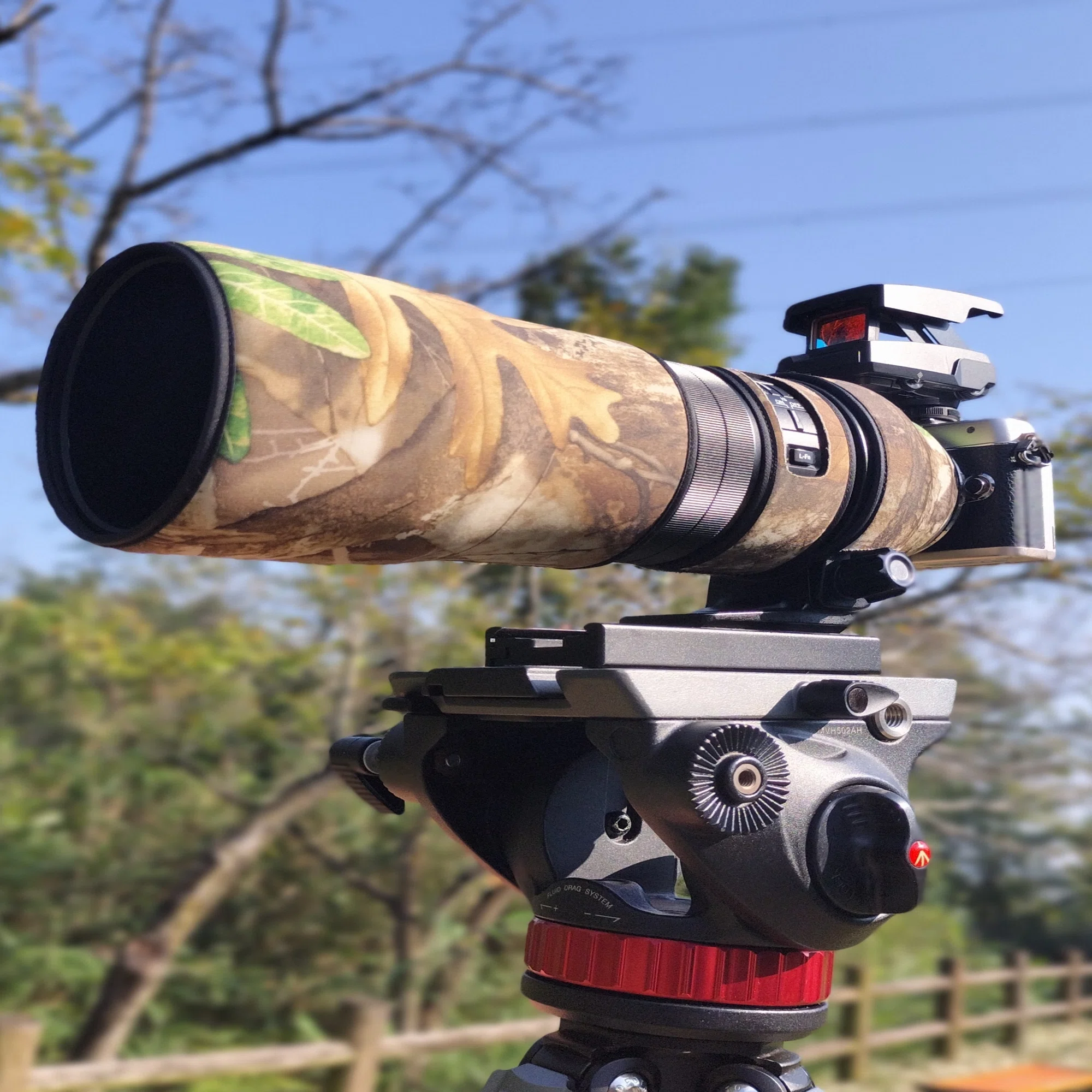 巷で流行りのミラーレスカメラ買いました / OLYMPUS, OM SYSTEM 