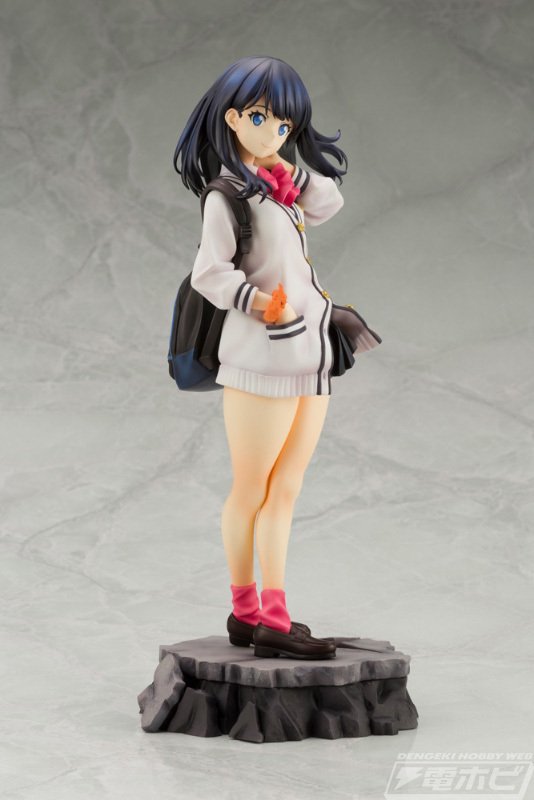 魅力的なボディラインも再現!『SSSS.GRIDMAN』制服姿の新条 魅力的なボディラインも再現!『SSSS.GRIDMAN』制服姿の新条