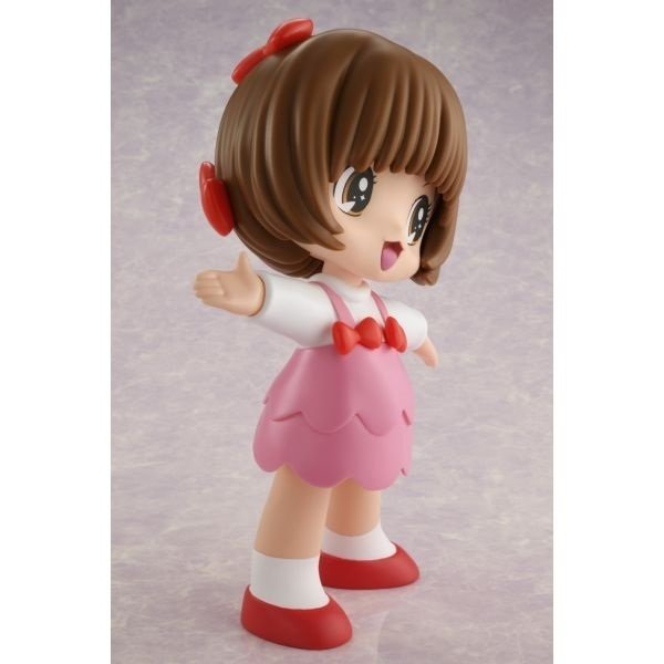 元気いっぱいな笑顔やポージングがキュートなのよさ！『ブラック