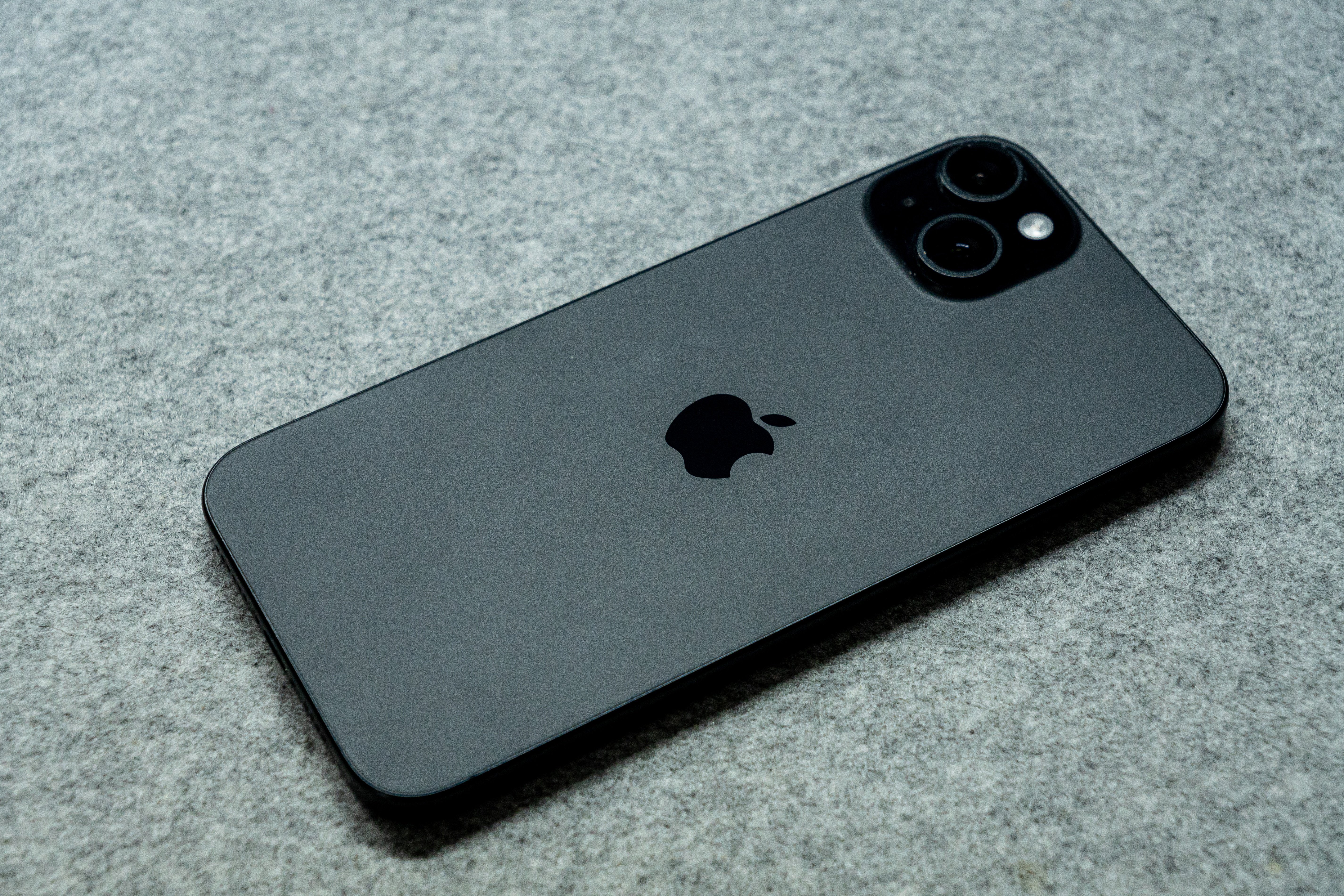 iPhoneのPlusモデルはアリなのか？使って感じた魅力4選｜Shino