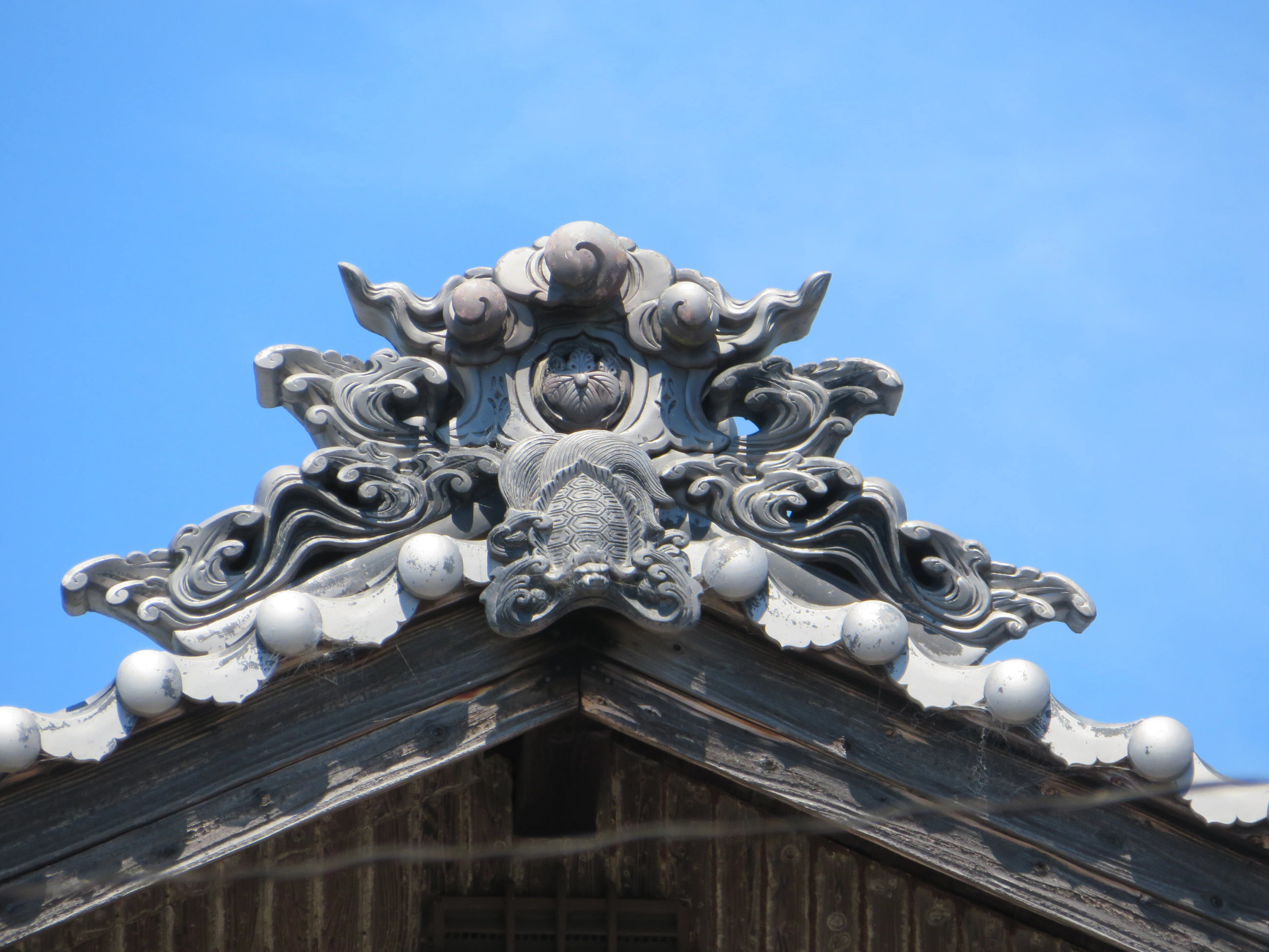 菊間瓦「立浪鬼」を追う｜鹿老