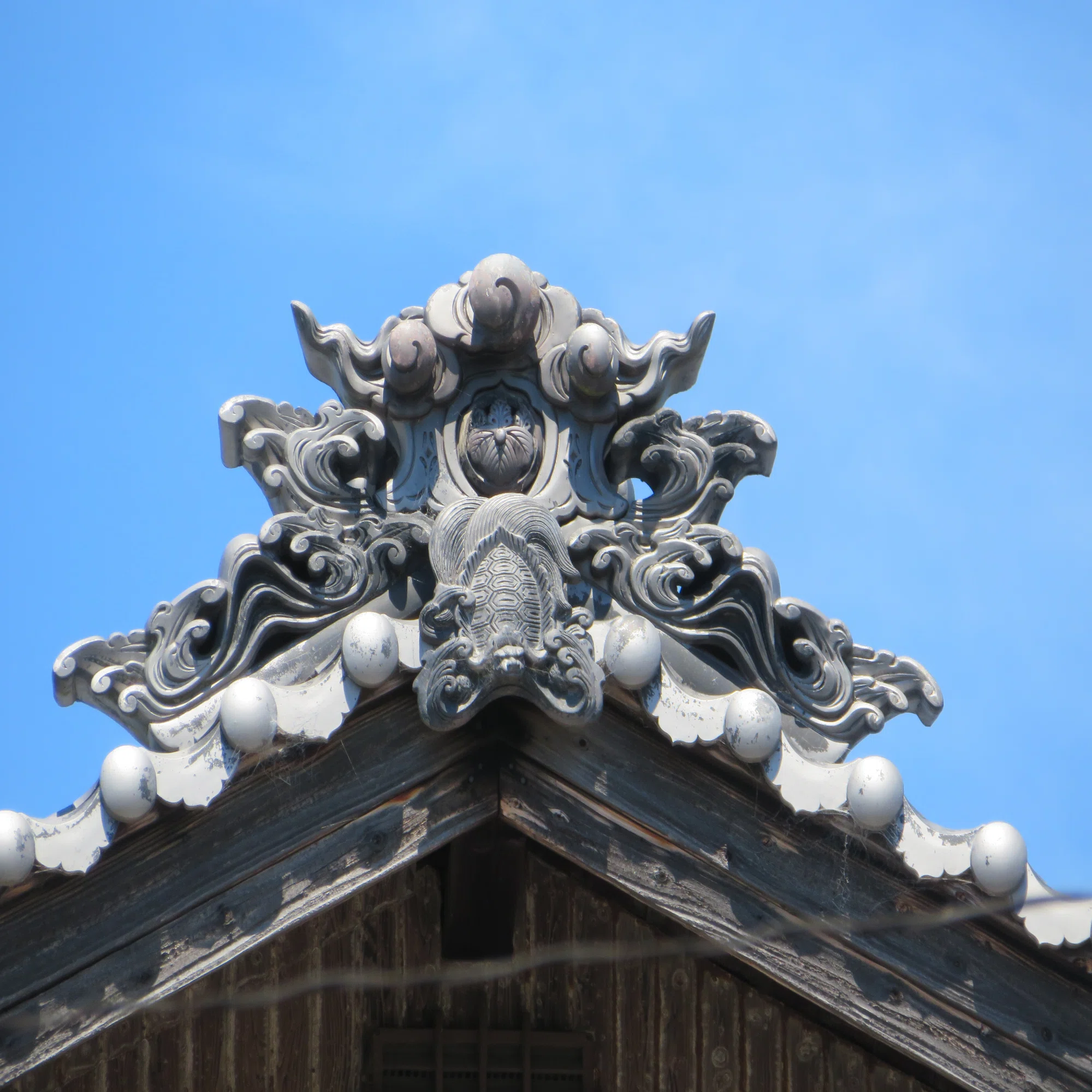 菊間瓦「立浪鬼」を追う｜鹿老
