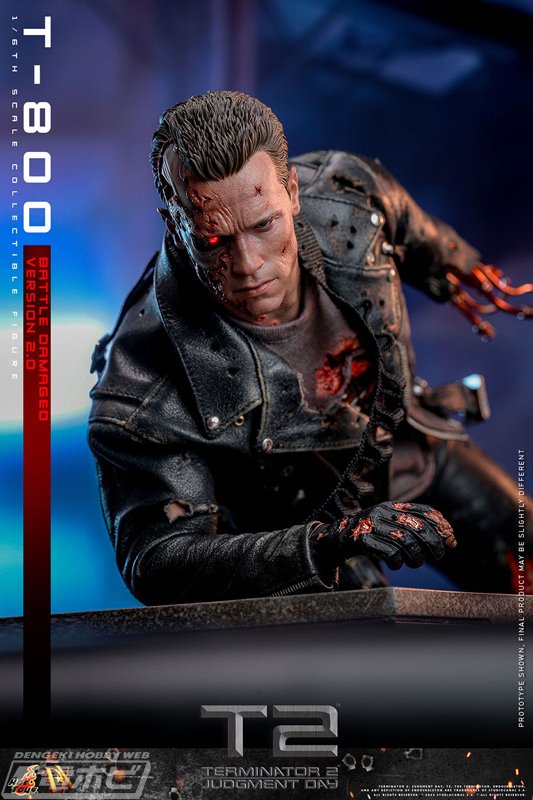 ターミネーター2』「T-800」の可動フィギュアが“バトルダメージ ターミネーター2』「T-800」の可動フィギュアが“バトルダメージ