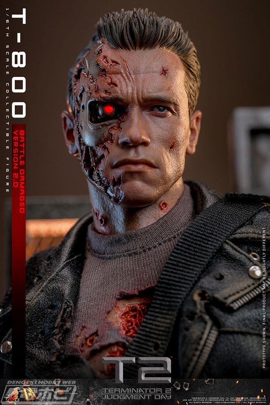 ターミネーター2』「T-800」の可動フィギュアが“バトルダメージ ターミネーター2』「T-800」の可動フィギュアが“バトルダメージ