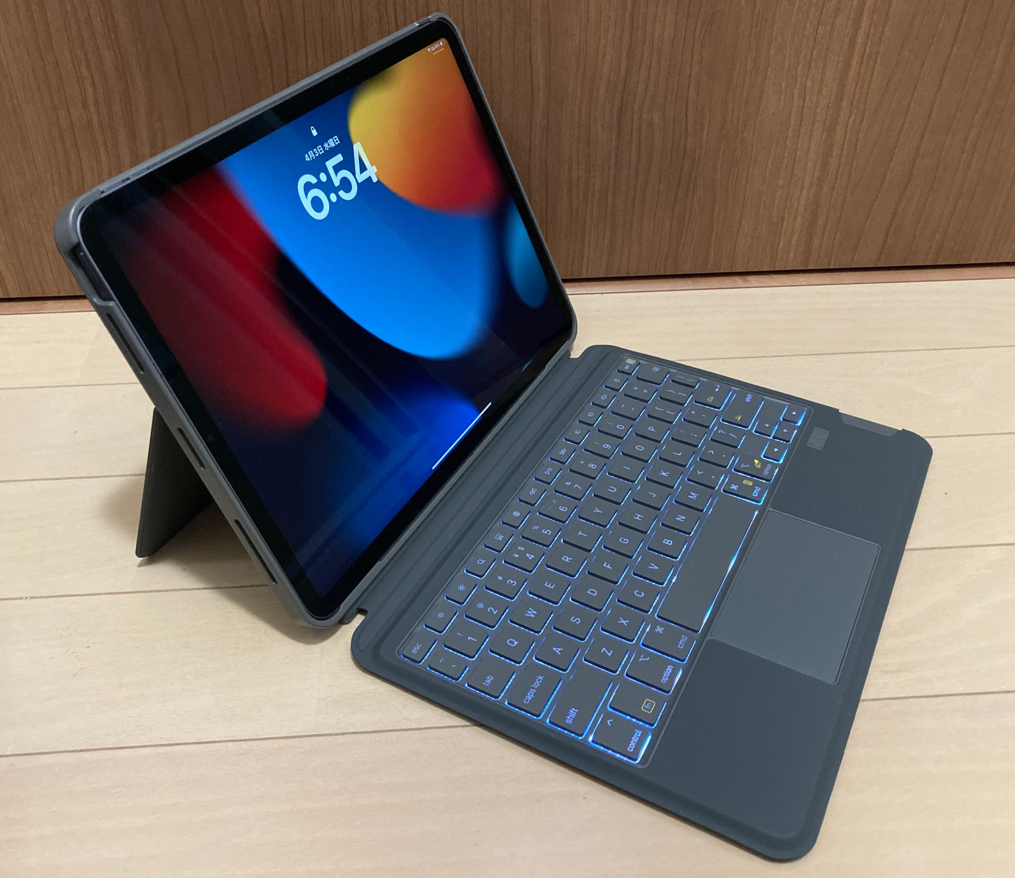 Flip Folio Bluetoothキーボード　ipad1:インチ用 Flip Folio - iPad キーボードケース | ロジクール