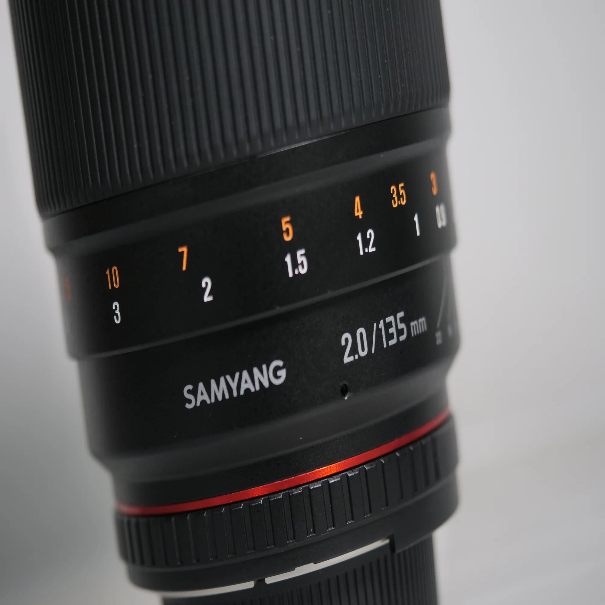 レンズレビュー】SAMYANG 135mm F2 ED UMC｜鷺