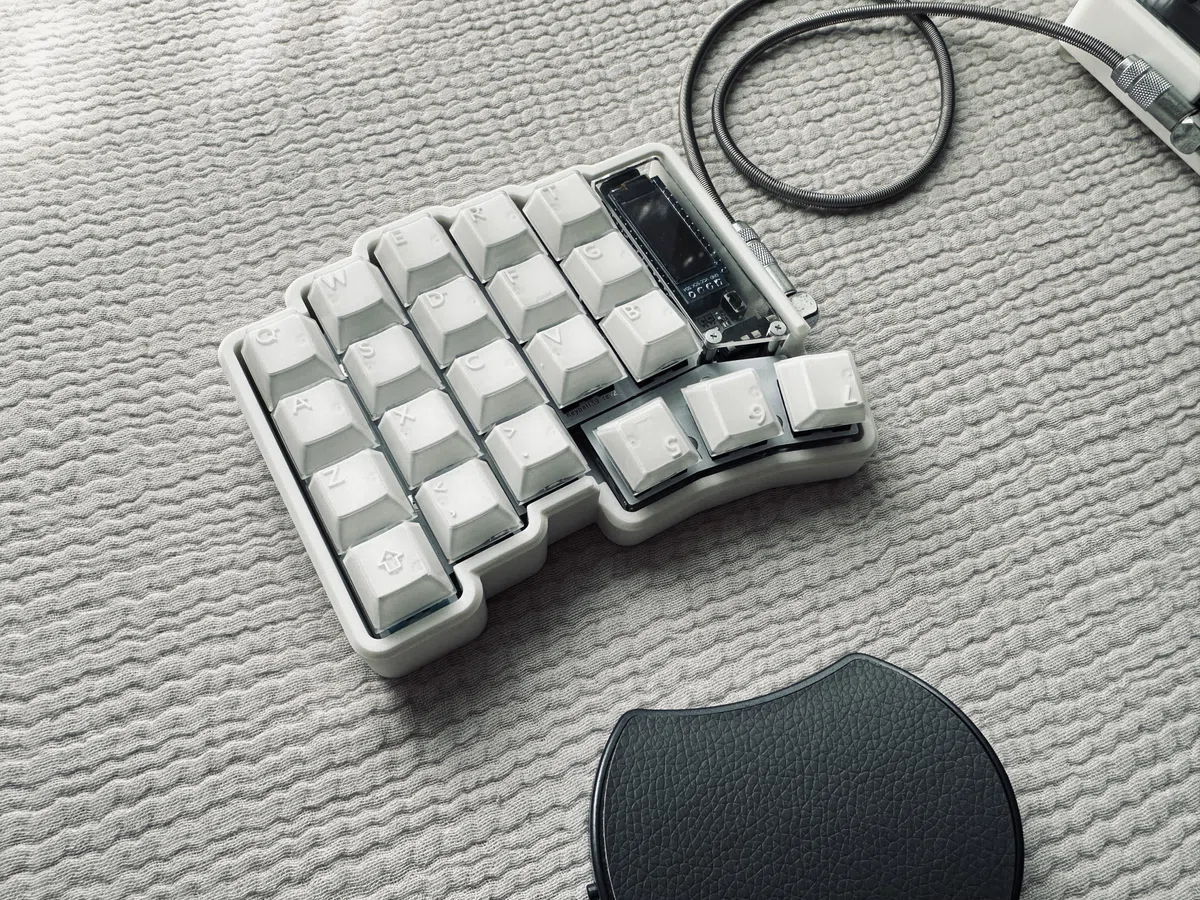トラックボール付きキーボード「Keyball39」1ヶ月使ってみてのレビュー 