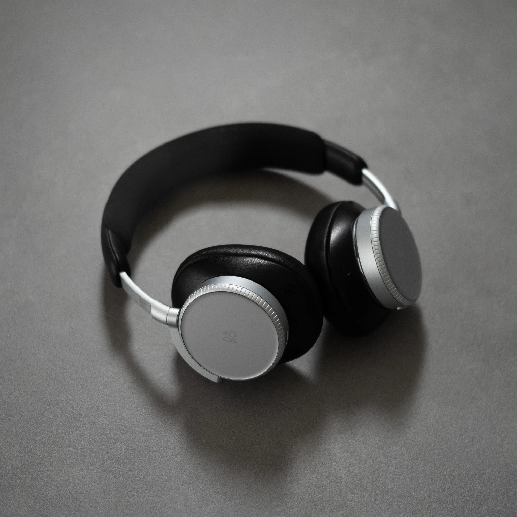 Beoplay H100 レビュー】Beoplay H100へのラブレター｜Negi fumi