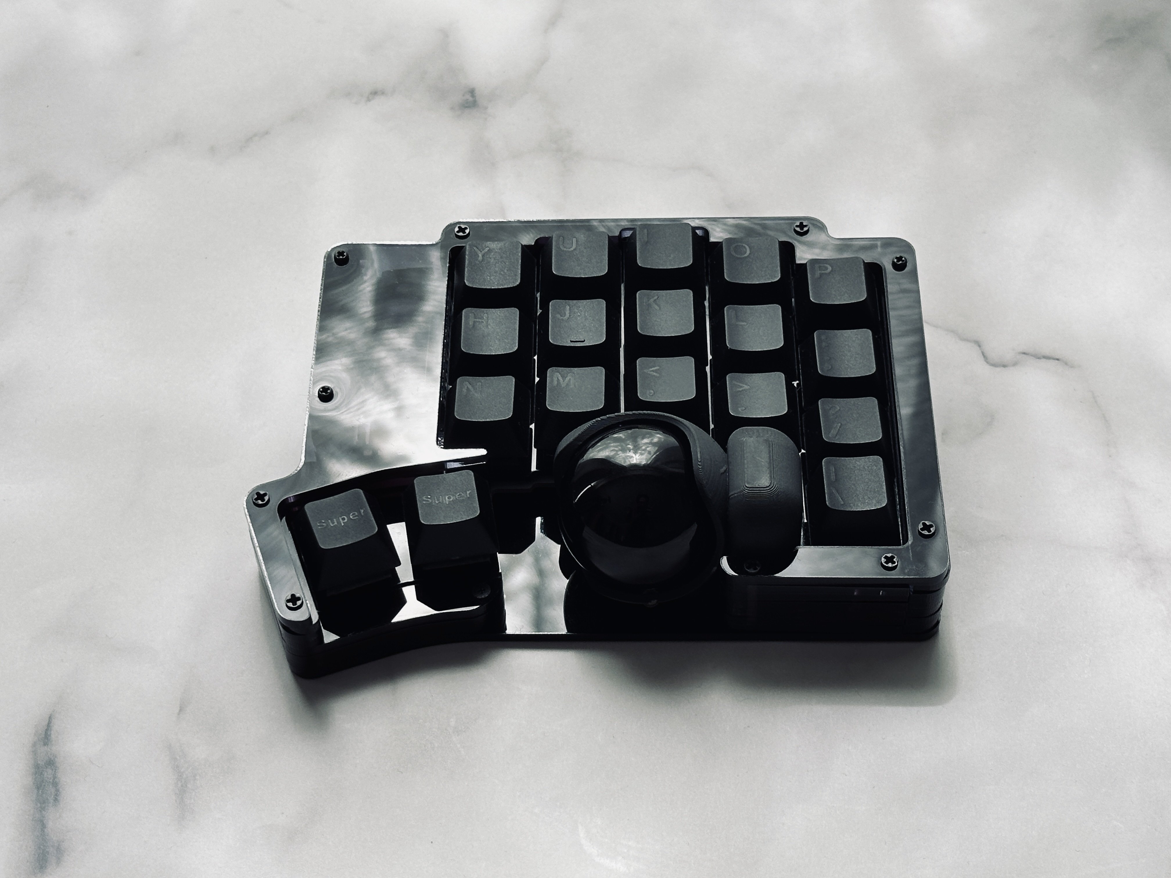トラックボール付きキーボード「Keyball39」1ヶ月使ってみての トラックボール付きキーボード「Keyball39」1ヶ月使ってみての